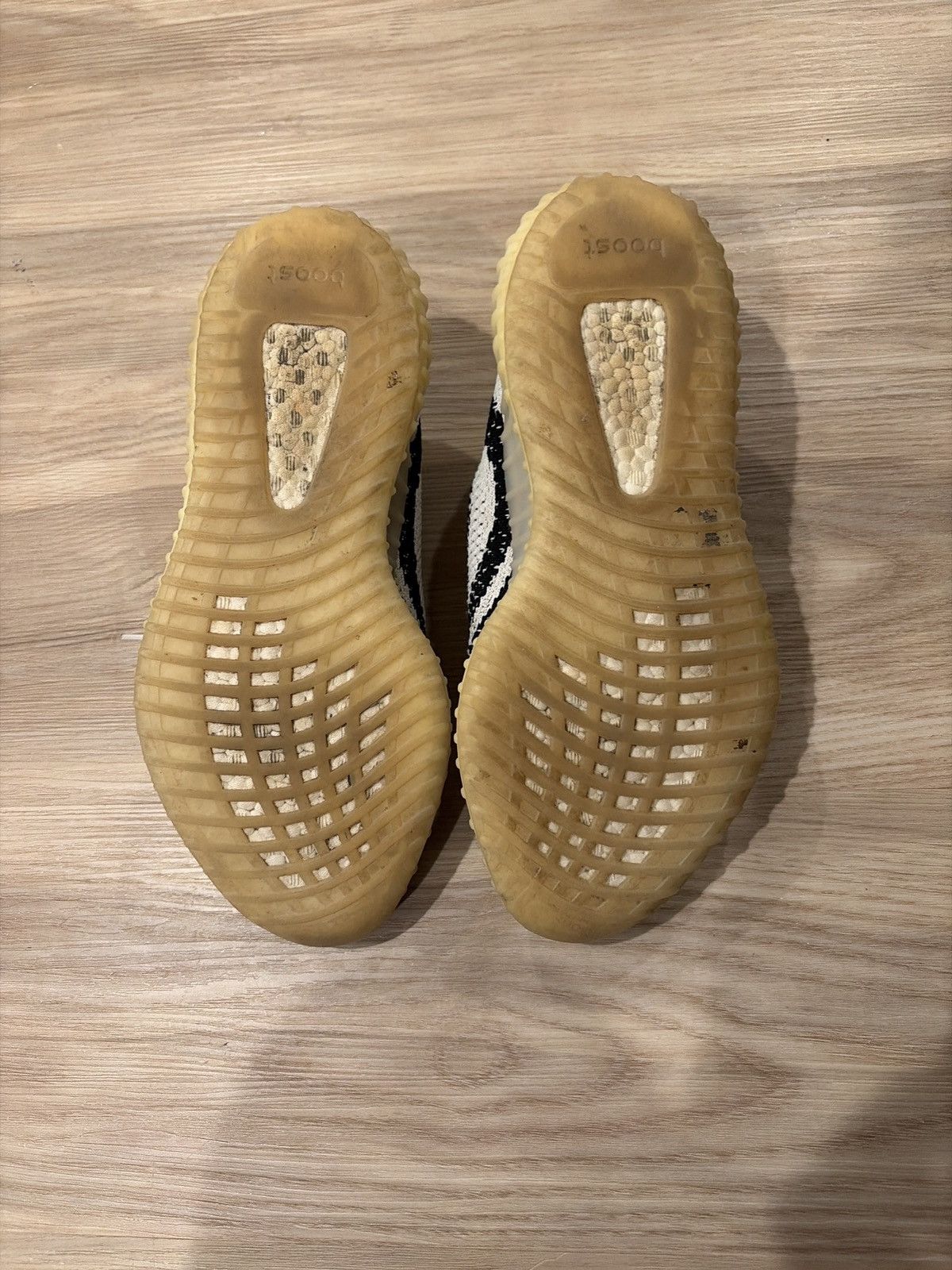 Yeezy Yeezy 350 Zebra Size US 11 / EU 44 - 4 Thumbnail