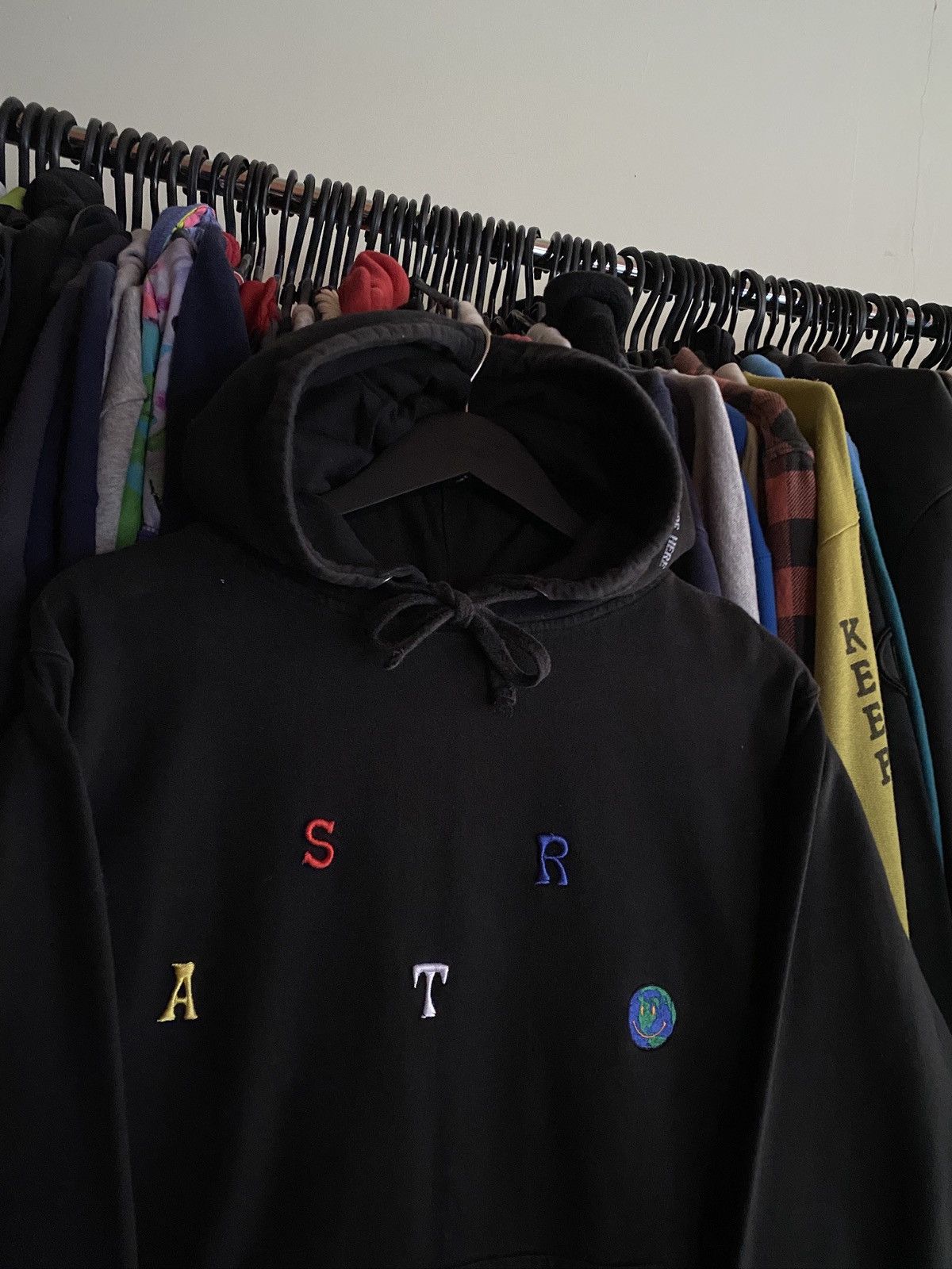 Travis Scott VINTAGE ASTROWORLD 2016 TRAVIS SCOTT HOODIE Size US M / EU 48-50 / 2 - 2 Thumbnail