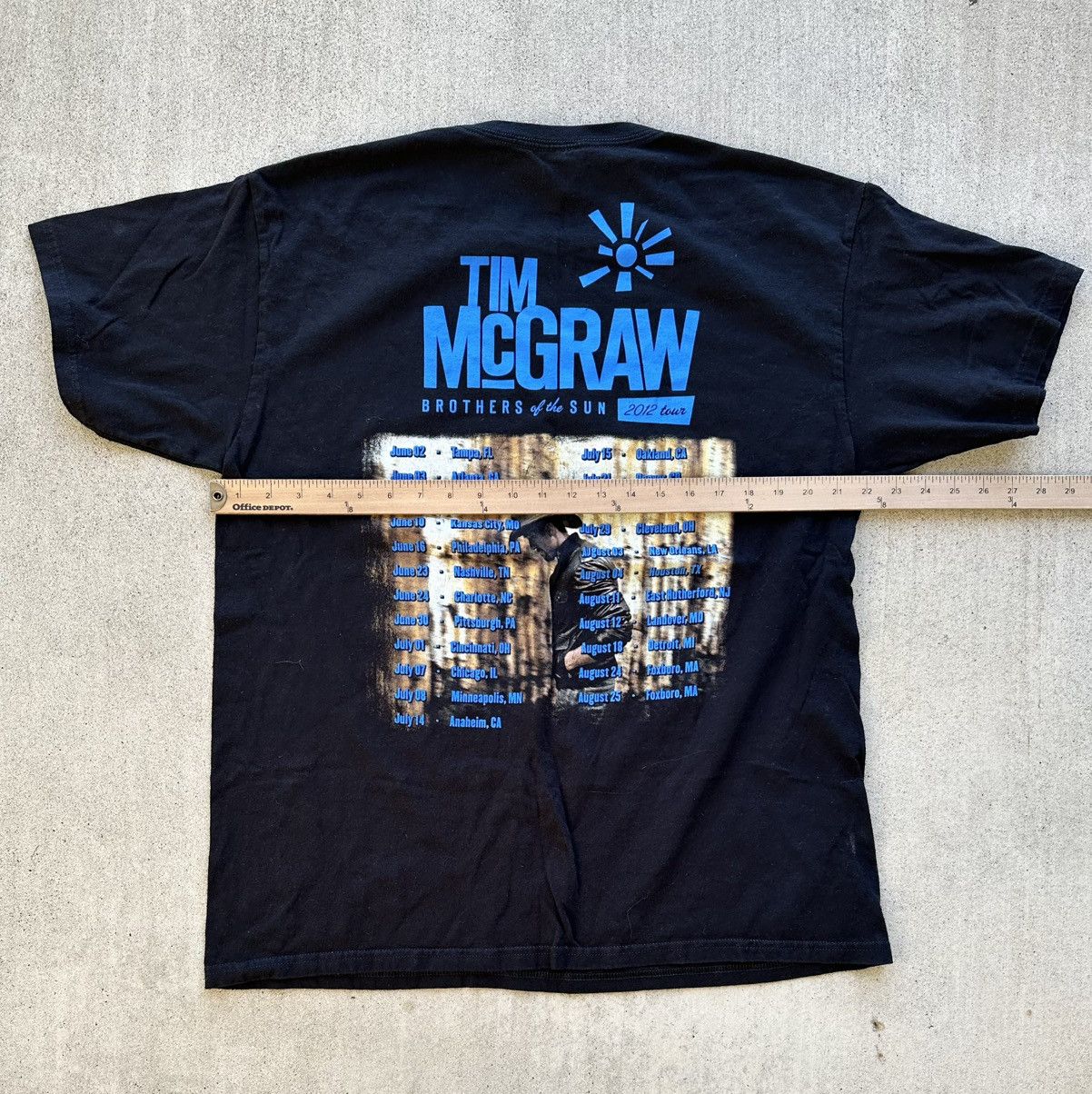 Anvil × Band Tees Tim McGraw Concert Tee Short Men Size Xl 2012 Band Tour Size US XL / EU 56 / 4 - 5 Thumbnail
