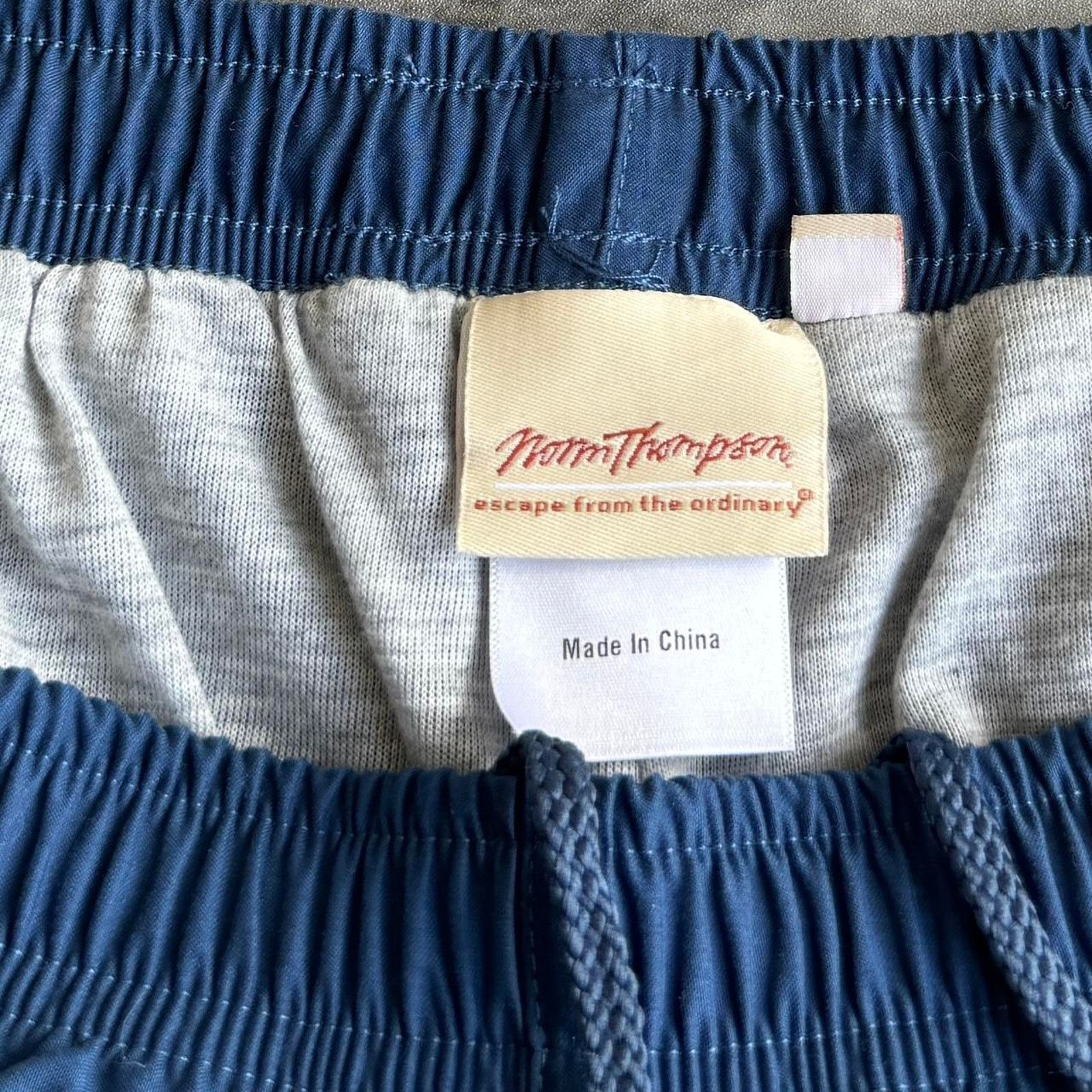 Japanese Brand × Norm Thompson × Vintage Vintage Y2K Norm Thompson Tonal Blue Essential Trackpants Size US 33 - 3 Thumbnail