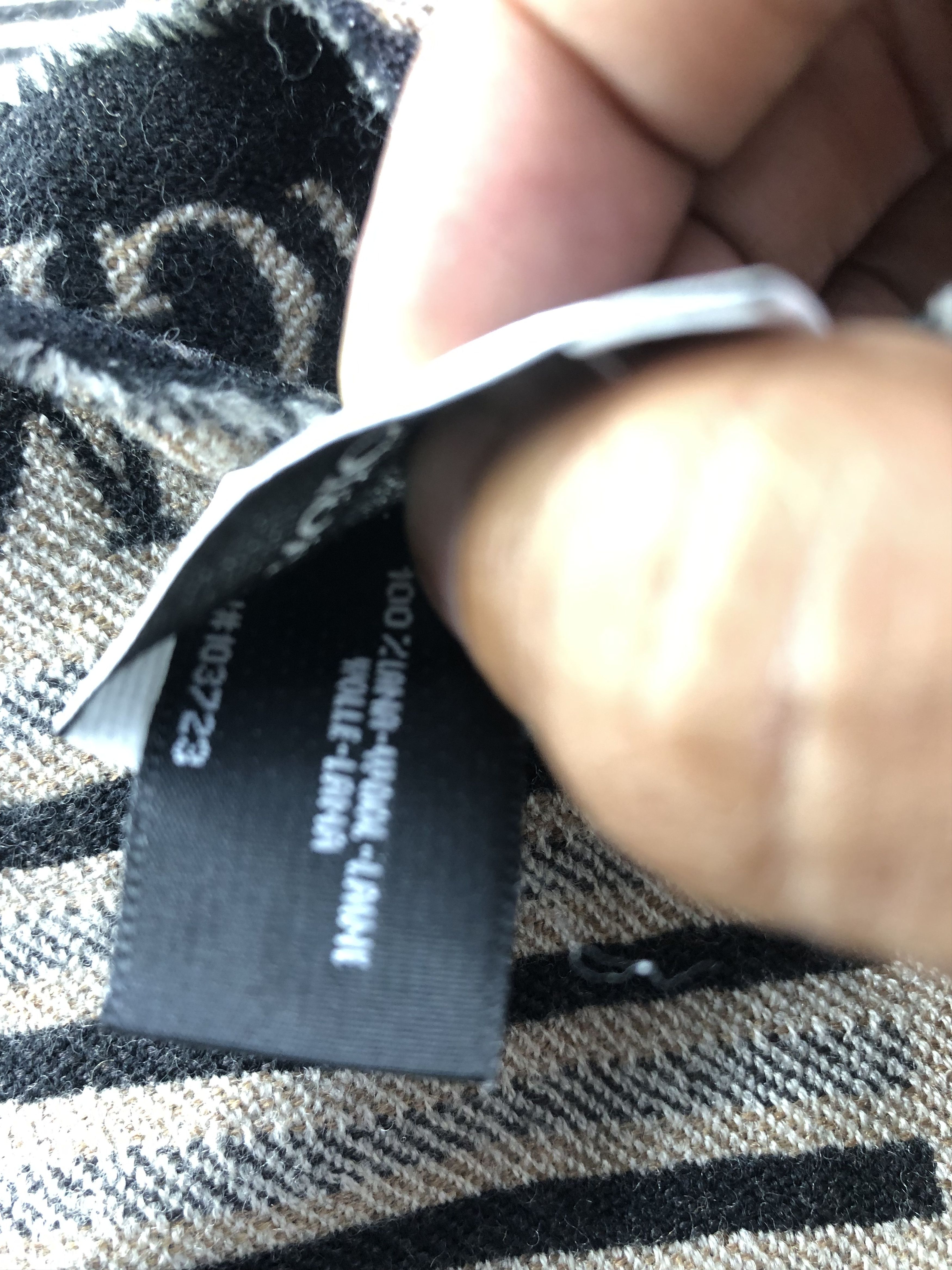 Giorgio Armani Giorgio Armani Scarf / Muffler / Neckwear SS1262 Size ONE SIZE - 7 Thumbnail