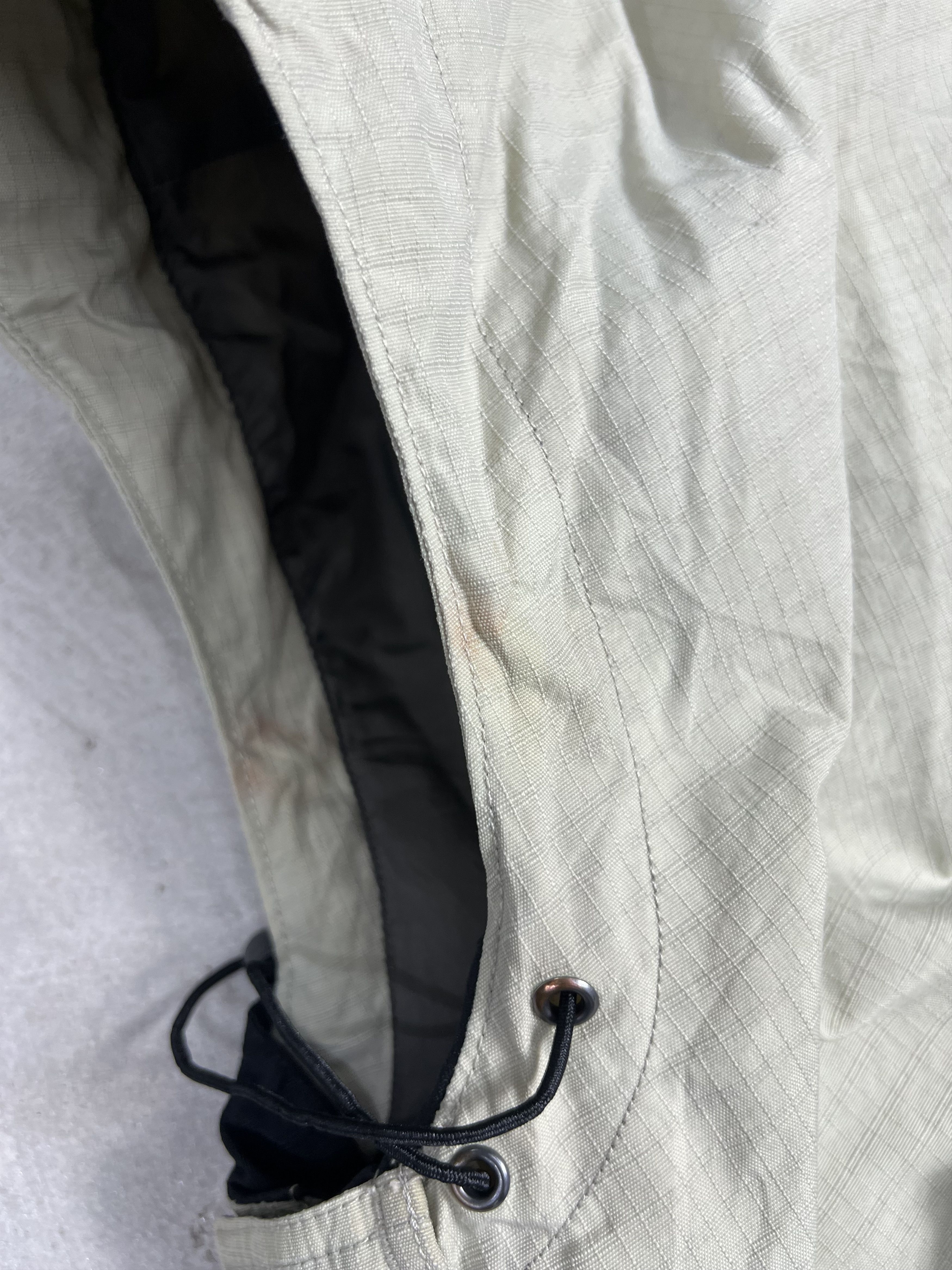 Columbia Columbia Gorpcore Polyester Nylon Jacket (M) JK260 Size US M / EU 48-50 / 2 - 12 Thumbnail