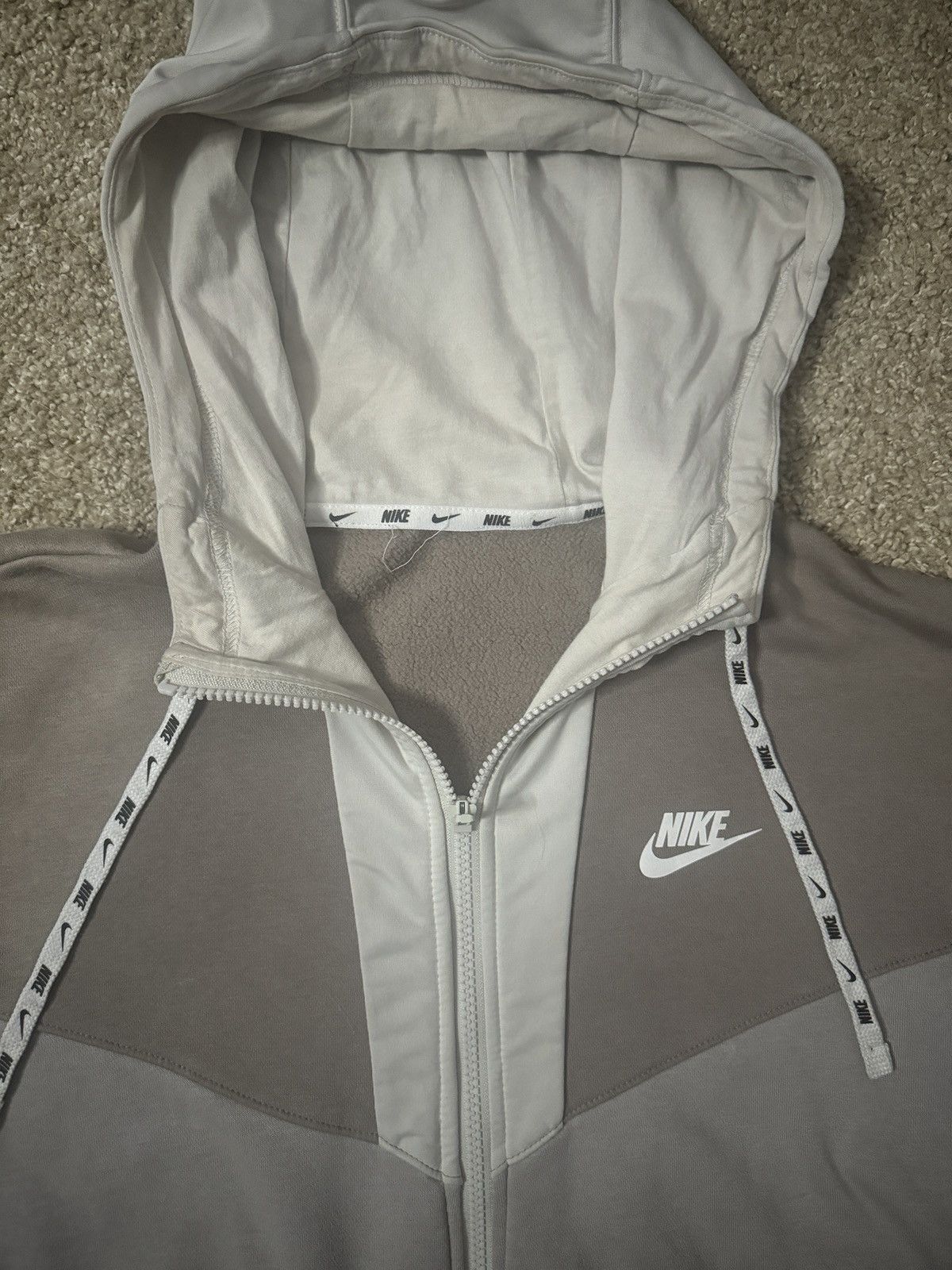 Nike *MEDIUM* Tan & White Nike Tech Sportswear Zip-Up #Nike #Tech Size US M / EU 48-50 / 2 - 2 Thumbnail