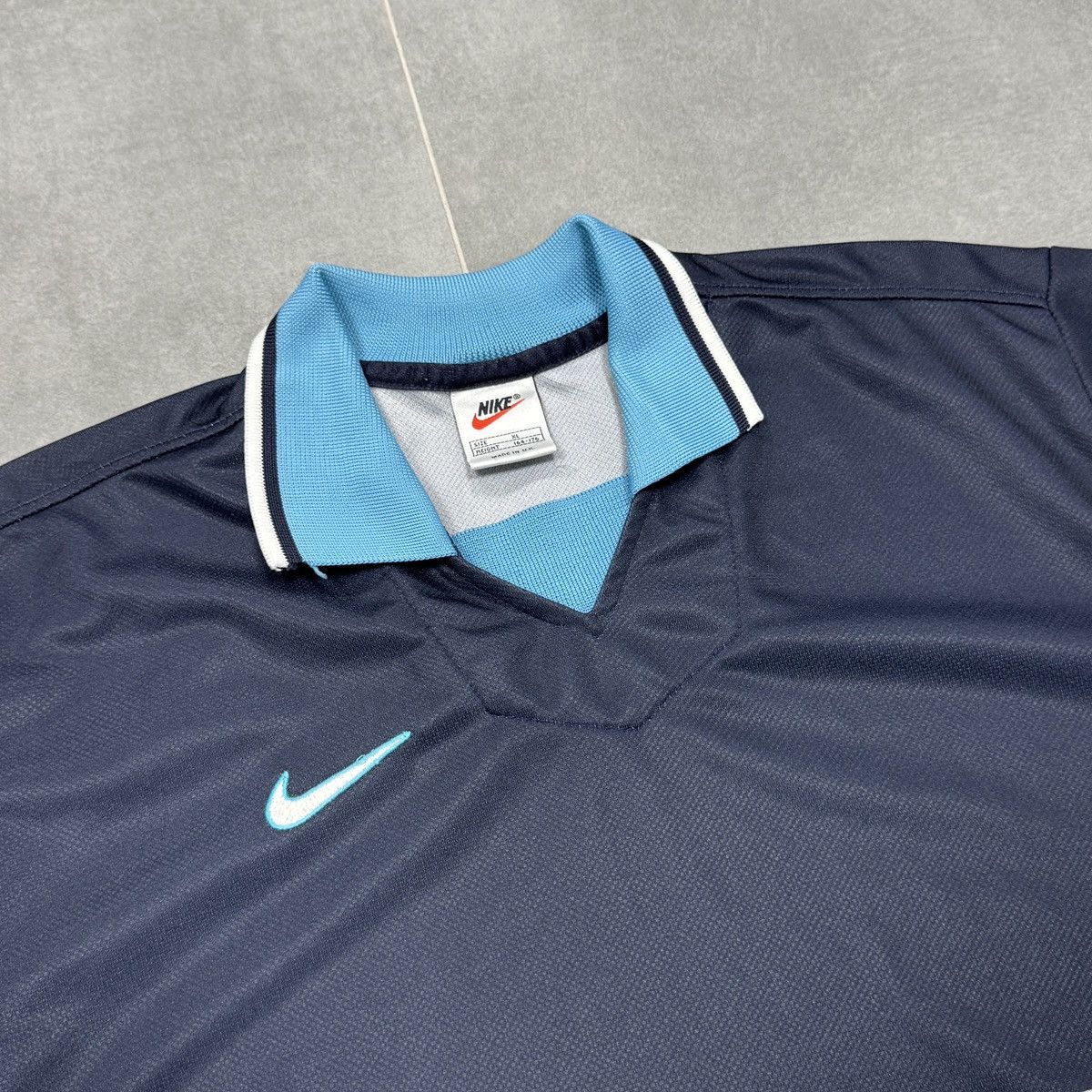 Nike × Vintage Vintage Nike Polo Shirt Young Size XL (164-176) Size US XS / EU 42 / 0 - 9 Thumbnail