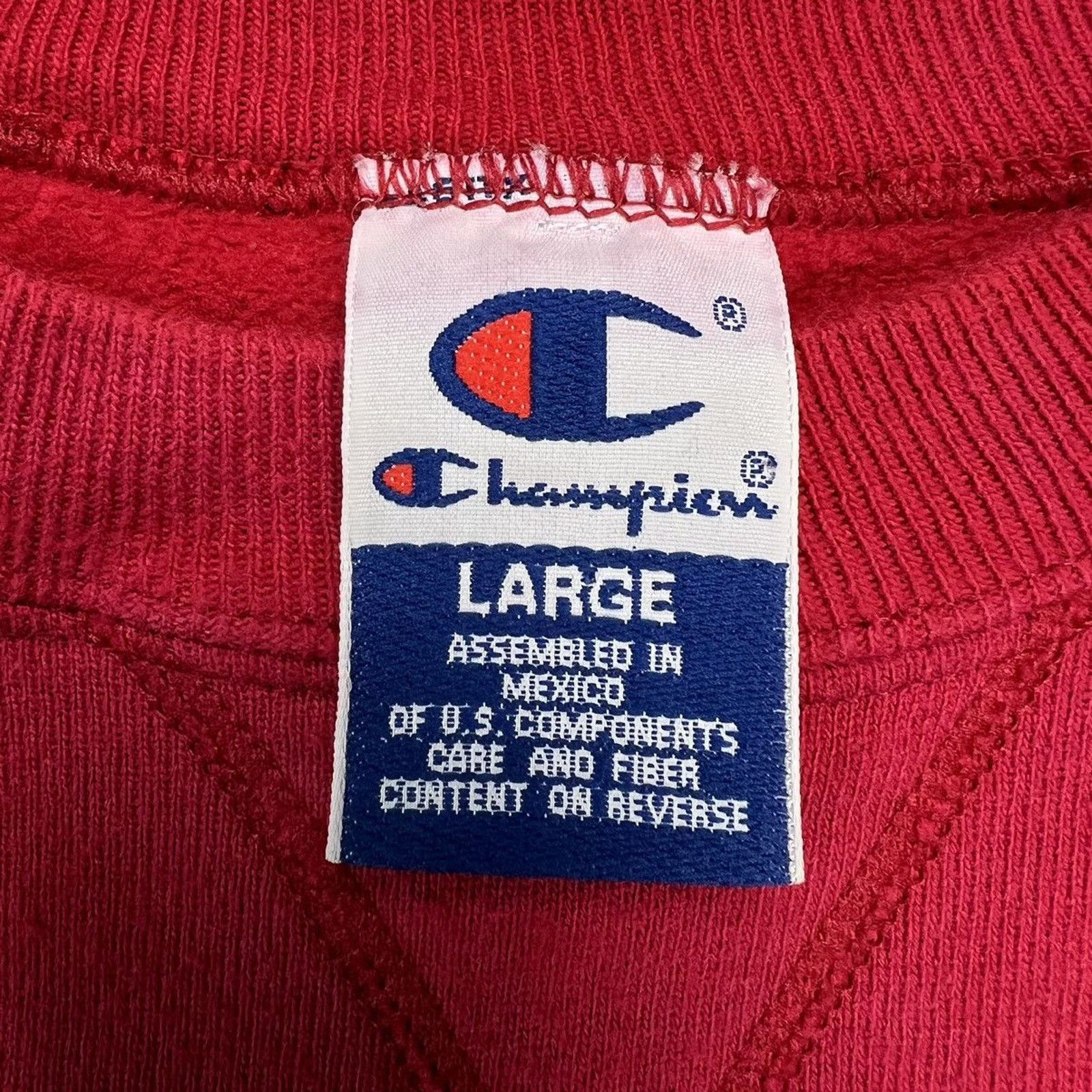Champion × Vintage Vintage Champion Sweatshirt Script Faded 90s Pullover Crew Size US L / EU 52-54 / 3 - 6 Thumbnail