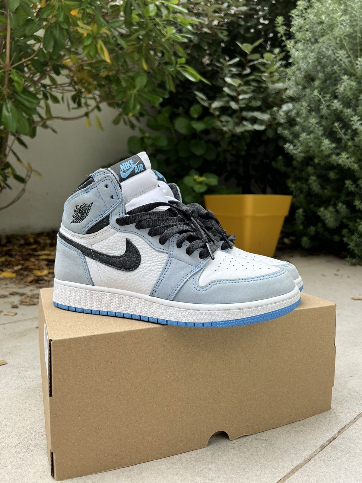 unc blue jordan 1s