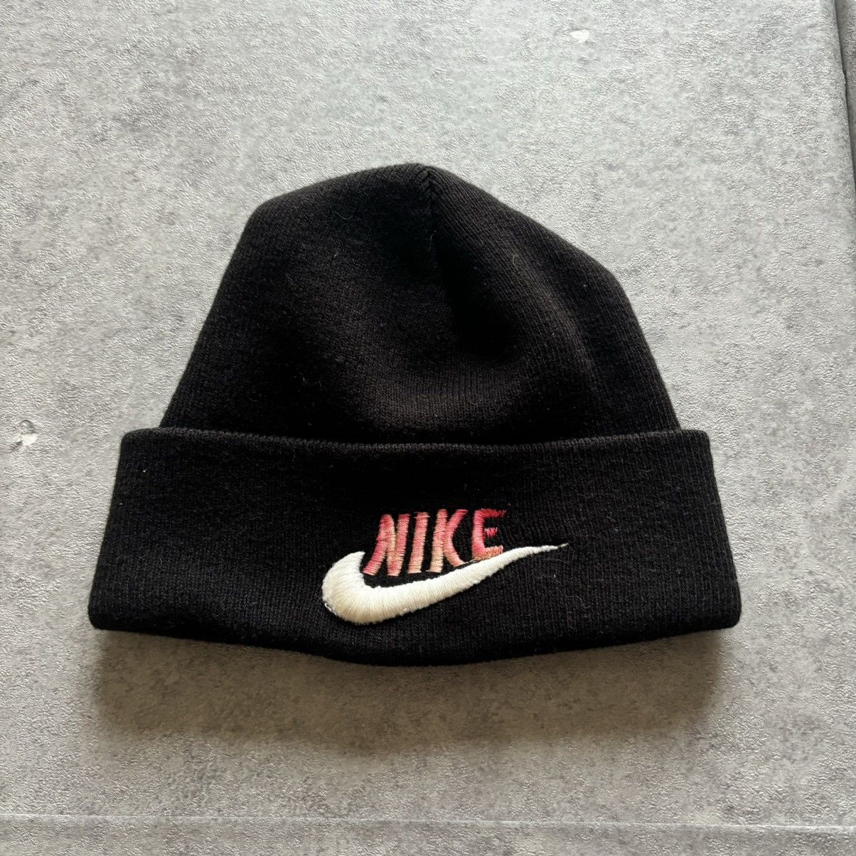Nike Vintage black nike embroidered beanie Size ONE SIZE - 1 Thumbnail