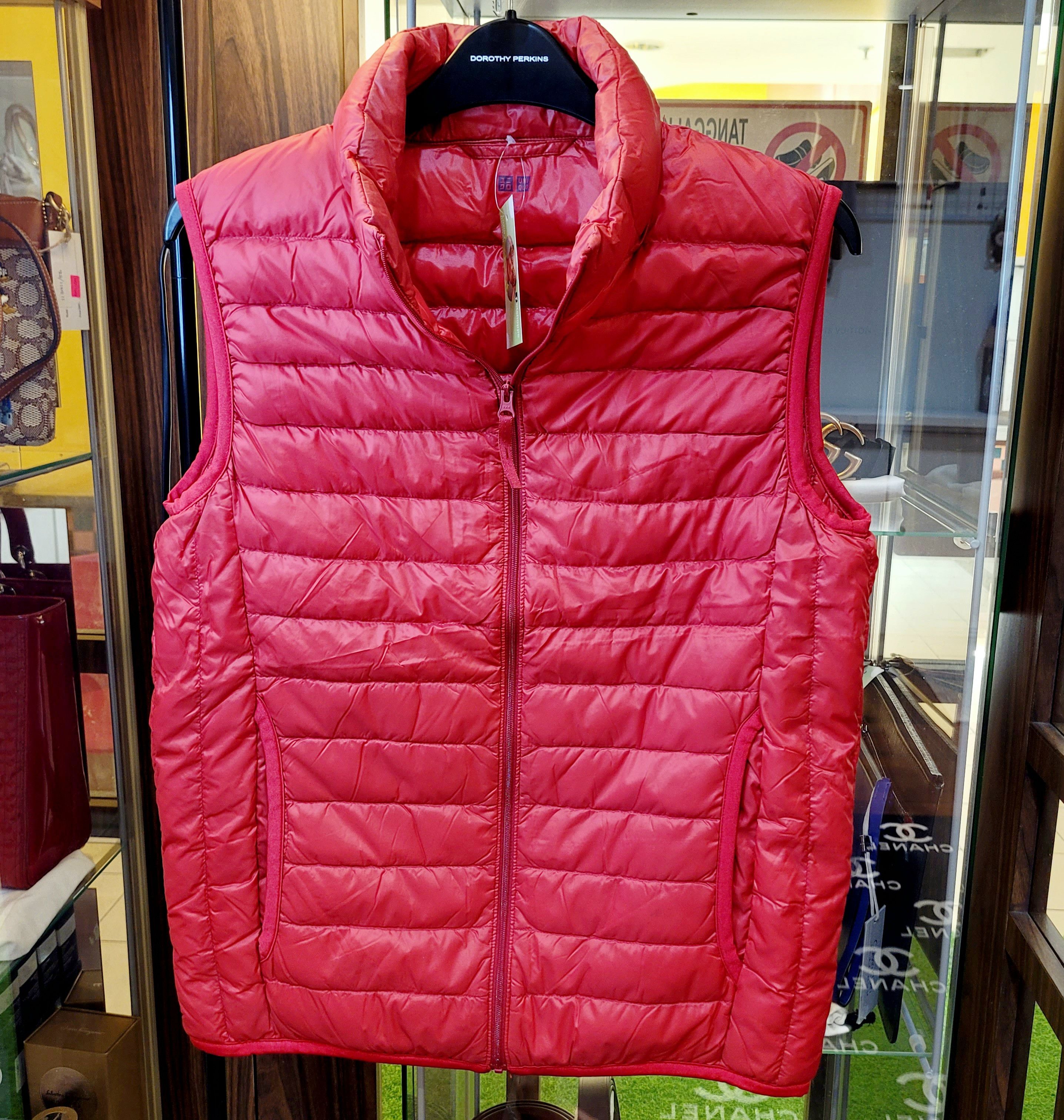Uniqlo Uniqlo Ultra Light Down Vest ( Unisex ) Size S / US 4 / IT 40 - 1 Thumbnail