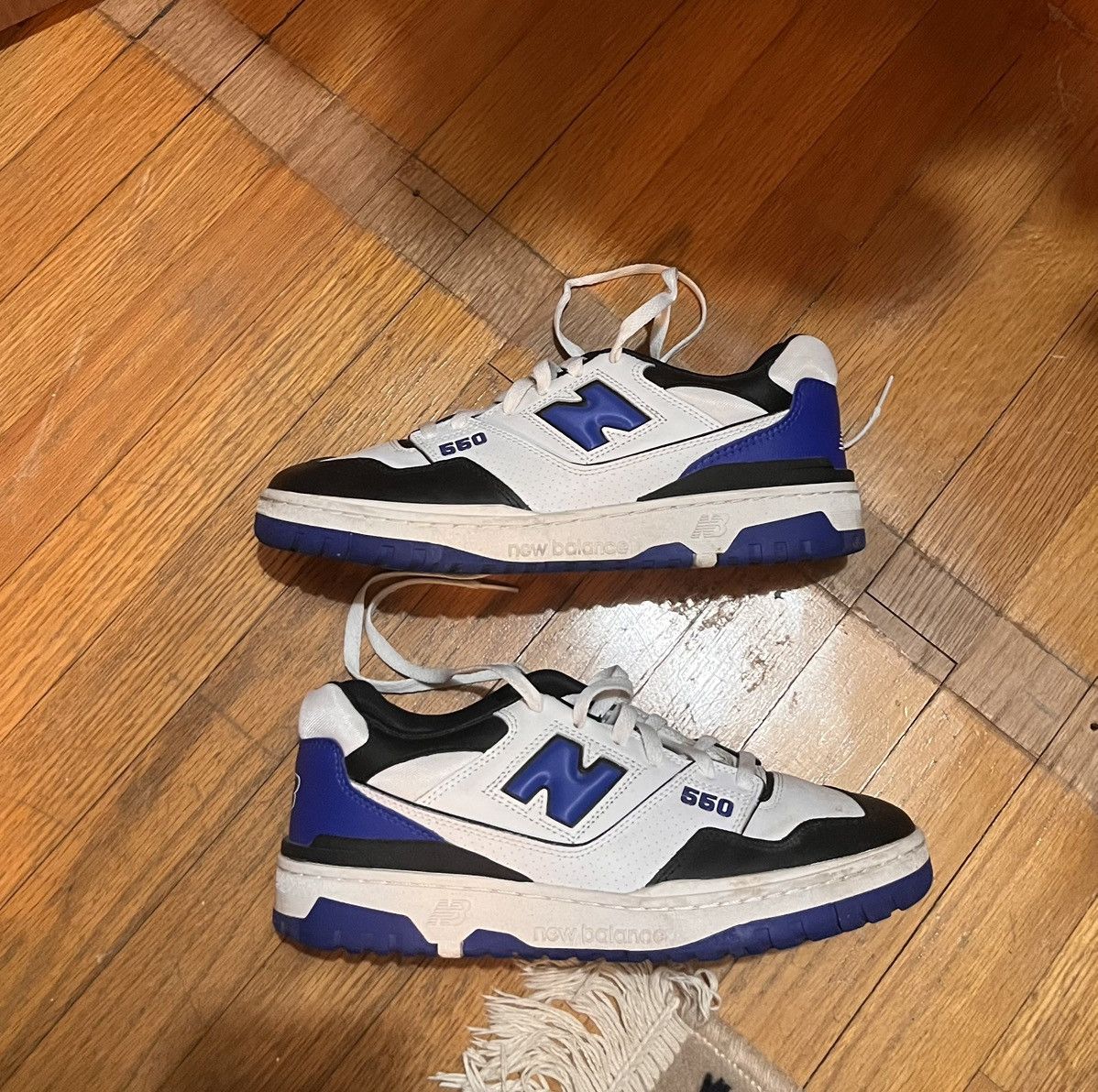 New Balance New Balance 550 White Royal Black Size US 10 / EU 43 - 2 Thumbnail
