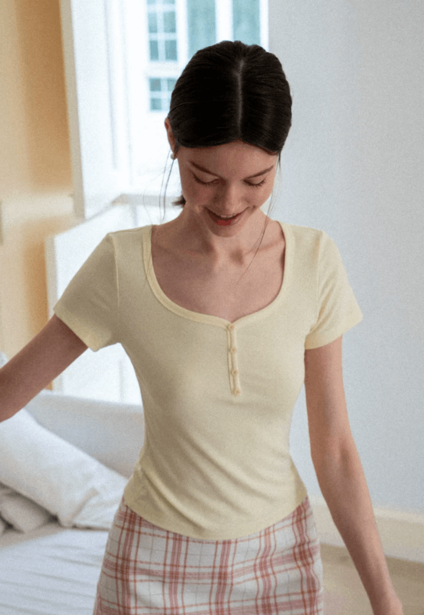 Other Women’s Button-Front U-Neck Tee Size S / US 4 / IT 40 - 2 Thumbnail