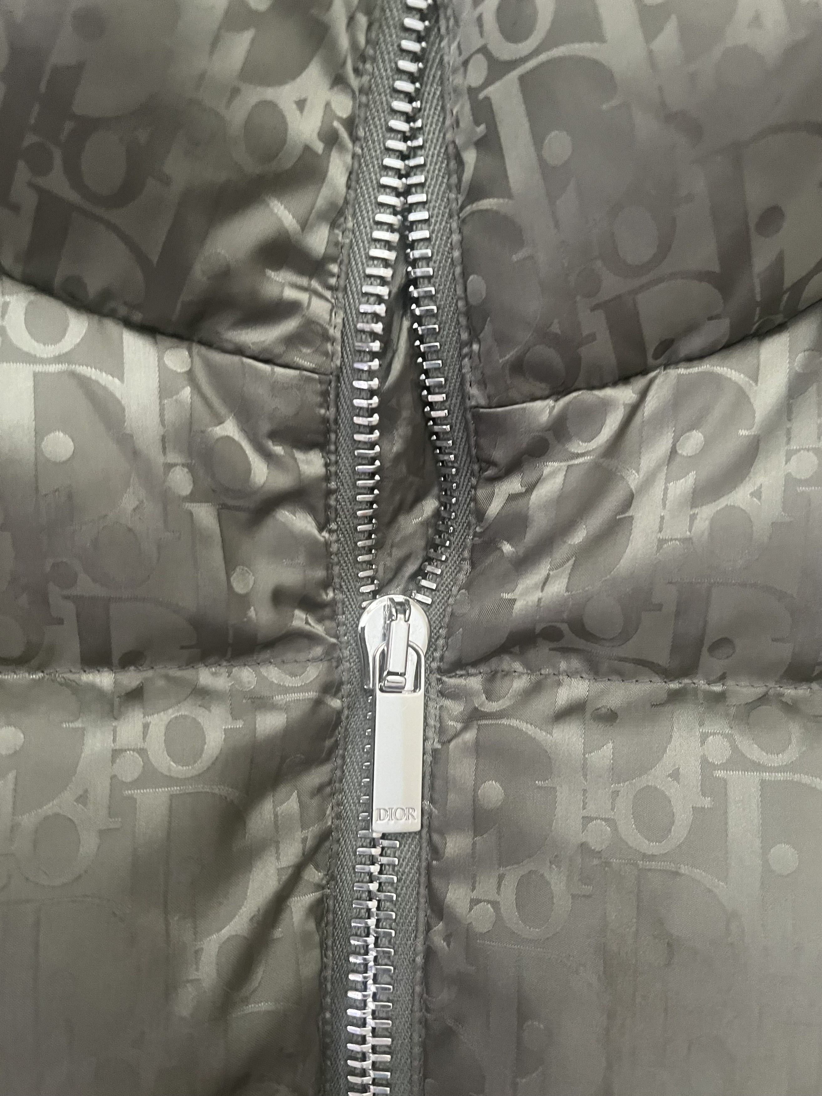 Dior Dior Olive Oblique Puffer Vest Size US XXL / EU 58 / 5 - 2 Thumbnail