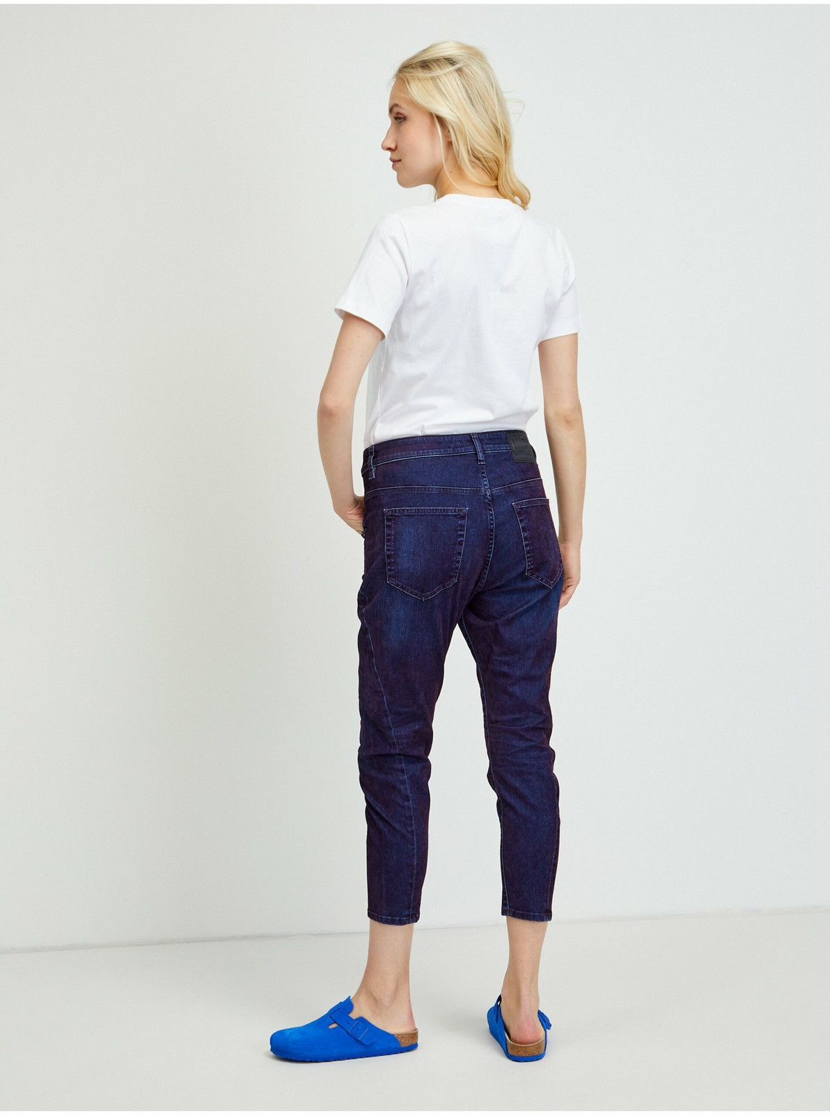 Designer × Diesel Diesel Womens D-Fayza Boyfriend Low Waist 069RQ Denim Jeans Size 30" / US 8 / IT 44 - 2 Thumbnail