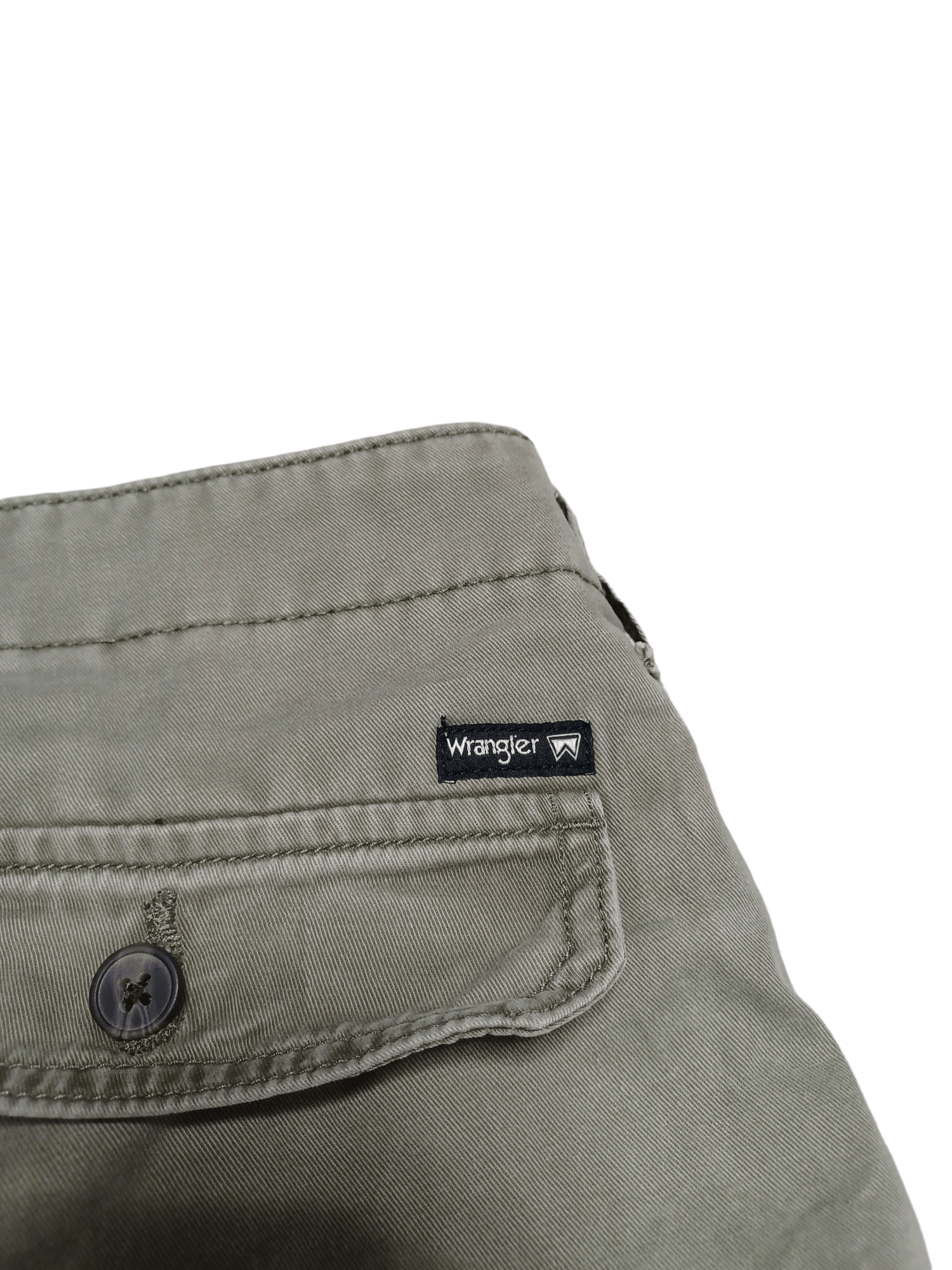 Wrangler WRANGLER MILITARY KHAKI CARGO MULTIPOCKET SHORTS Size US 32 / EU 48 - 3 Thumbnail