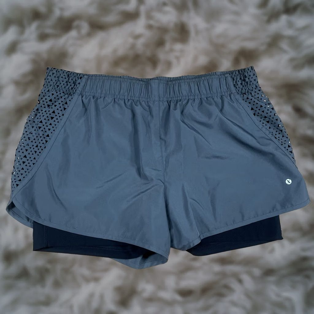 Vintage Xersion Shorts Womens Extra Latge Athletic Running Cross Training Stretch Gray Size 40" / US 18 - 1 Thumbnail