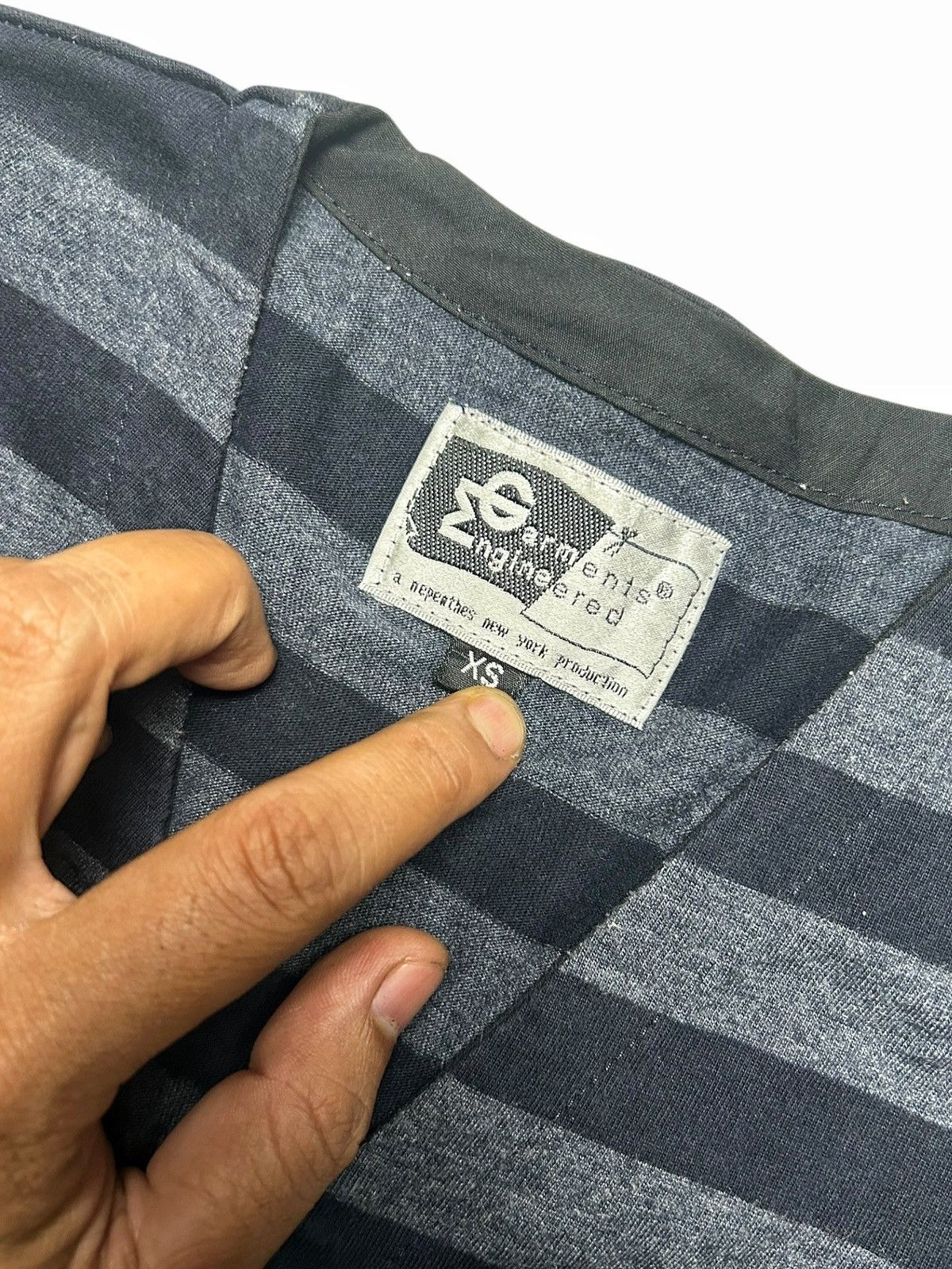 Engineered Garments × Nepenthes Engineered Garments Stripe Button Cardigan 3 Pocket Outer Size US XS / EU 42 / 0 - 6 Thumbnail