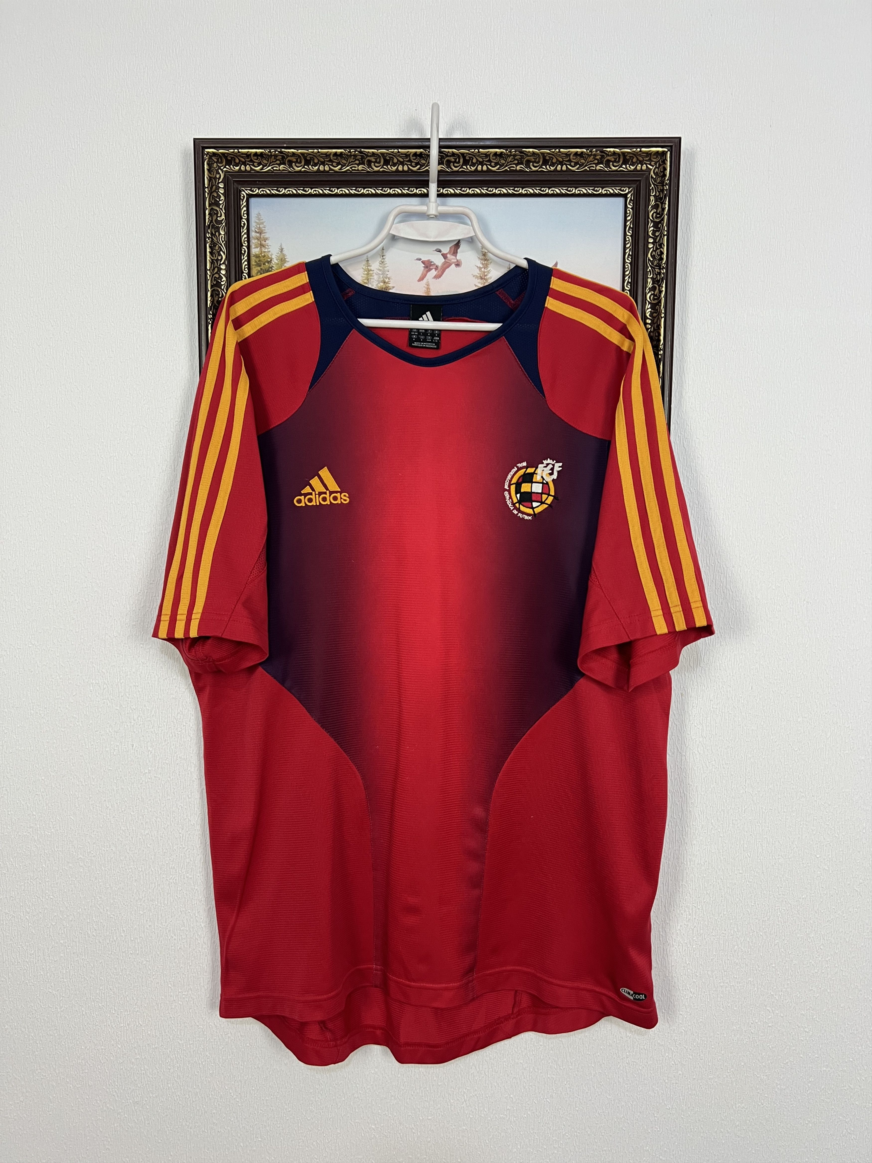 Adidas Vintage Adidas Spain Football Train Shirt Soccer Camiseta Size US L / EU 52-54 / 3 - 1 Thumbnail
