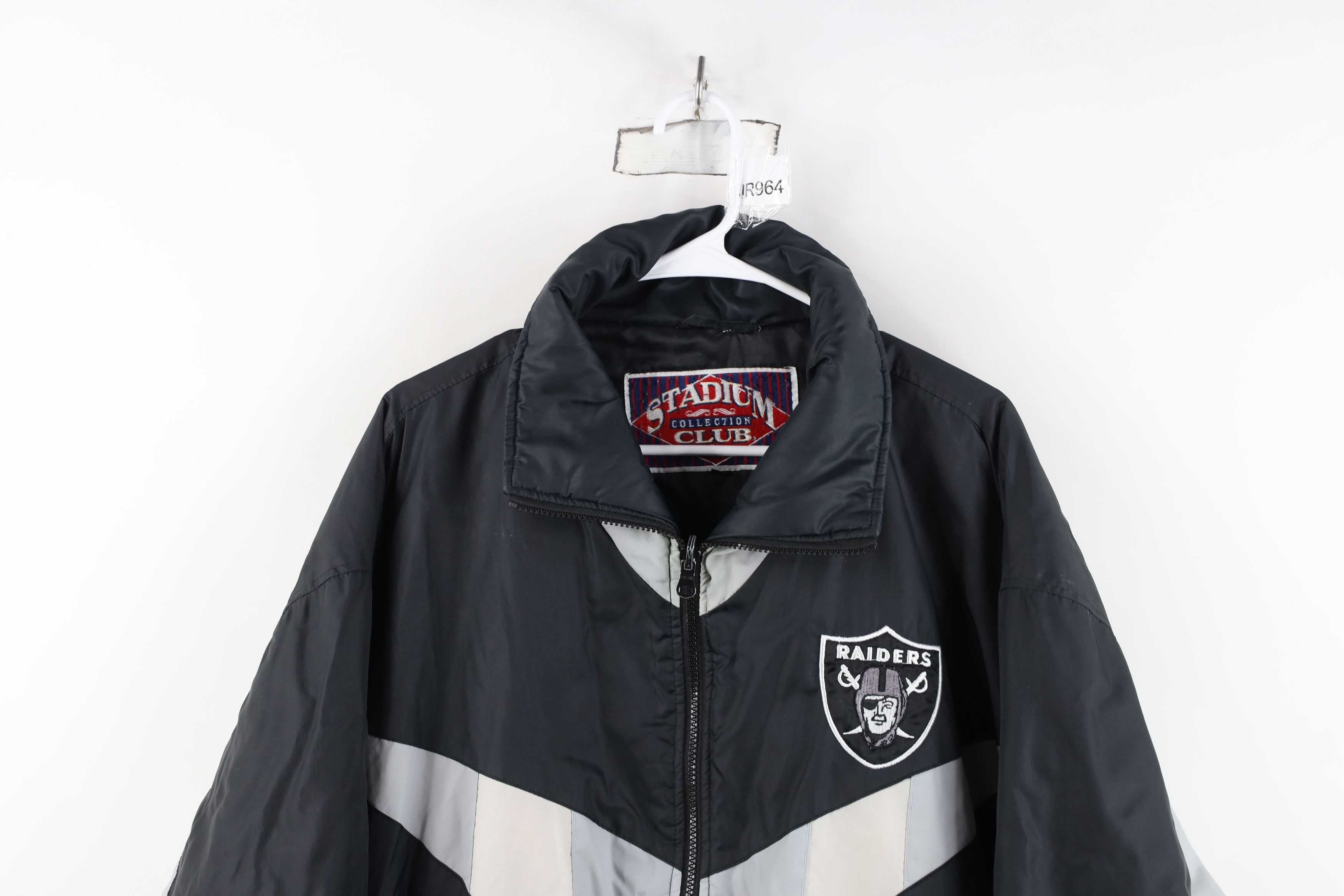 Vintage Vintage 90s LA Los Angeles Raiders Football Jacket Black NWA Size US XXL / EU 58 / 5 - 2 Thumbnail