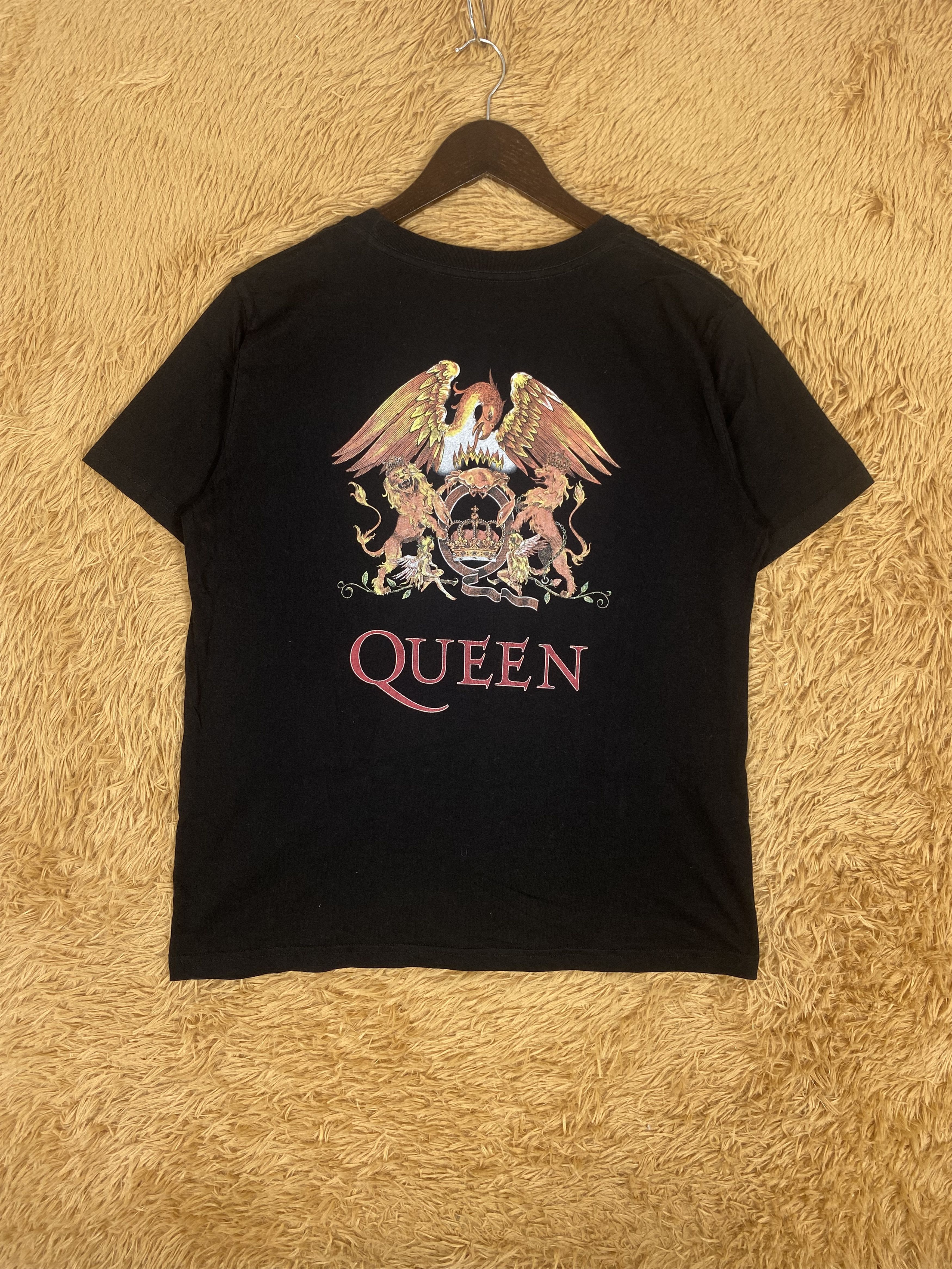 Vintage Vintage Queen Lady Gaga Band T-Shirts PT0012 Size US XL / EU 56 / 4 - 1 Thumbnail