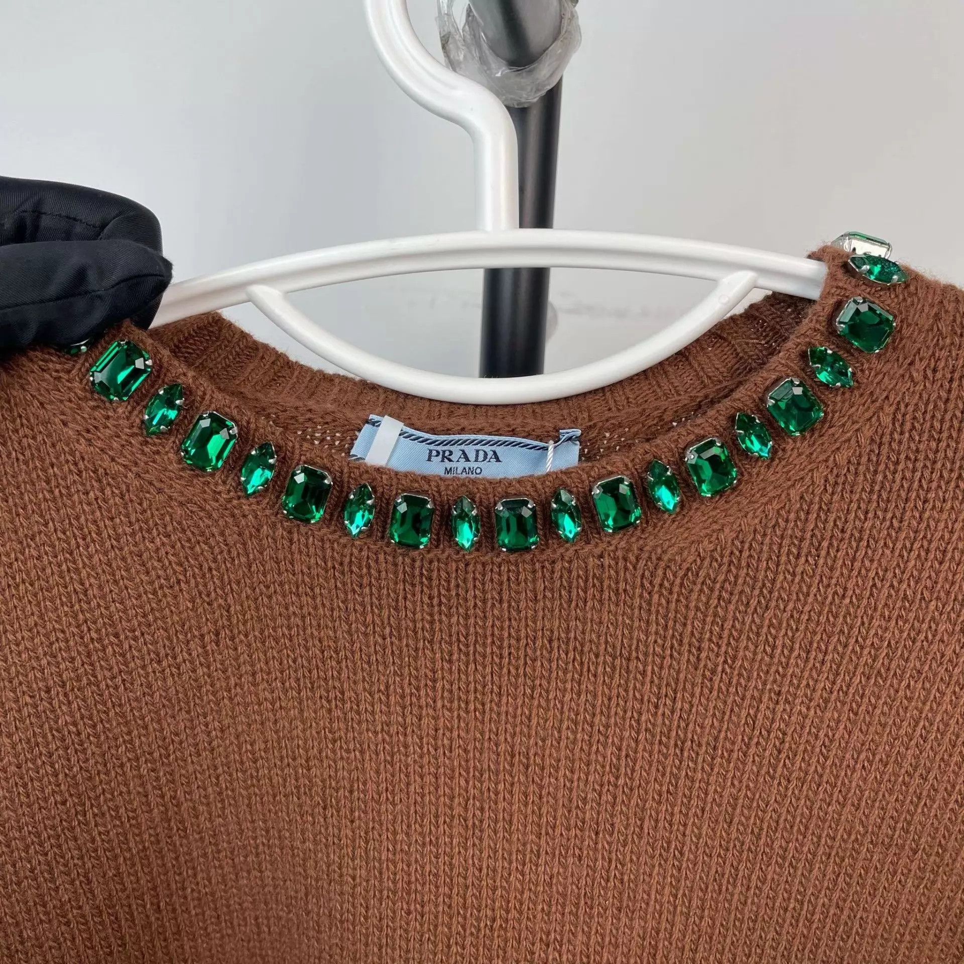Prada Prada 25 Pre-Fall Gem short-sleeve knit 42 Size M / US 6-8 / IT 42-44 - 9 Thumbnail