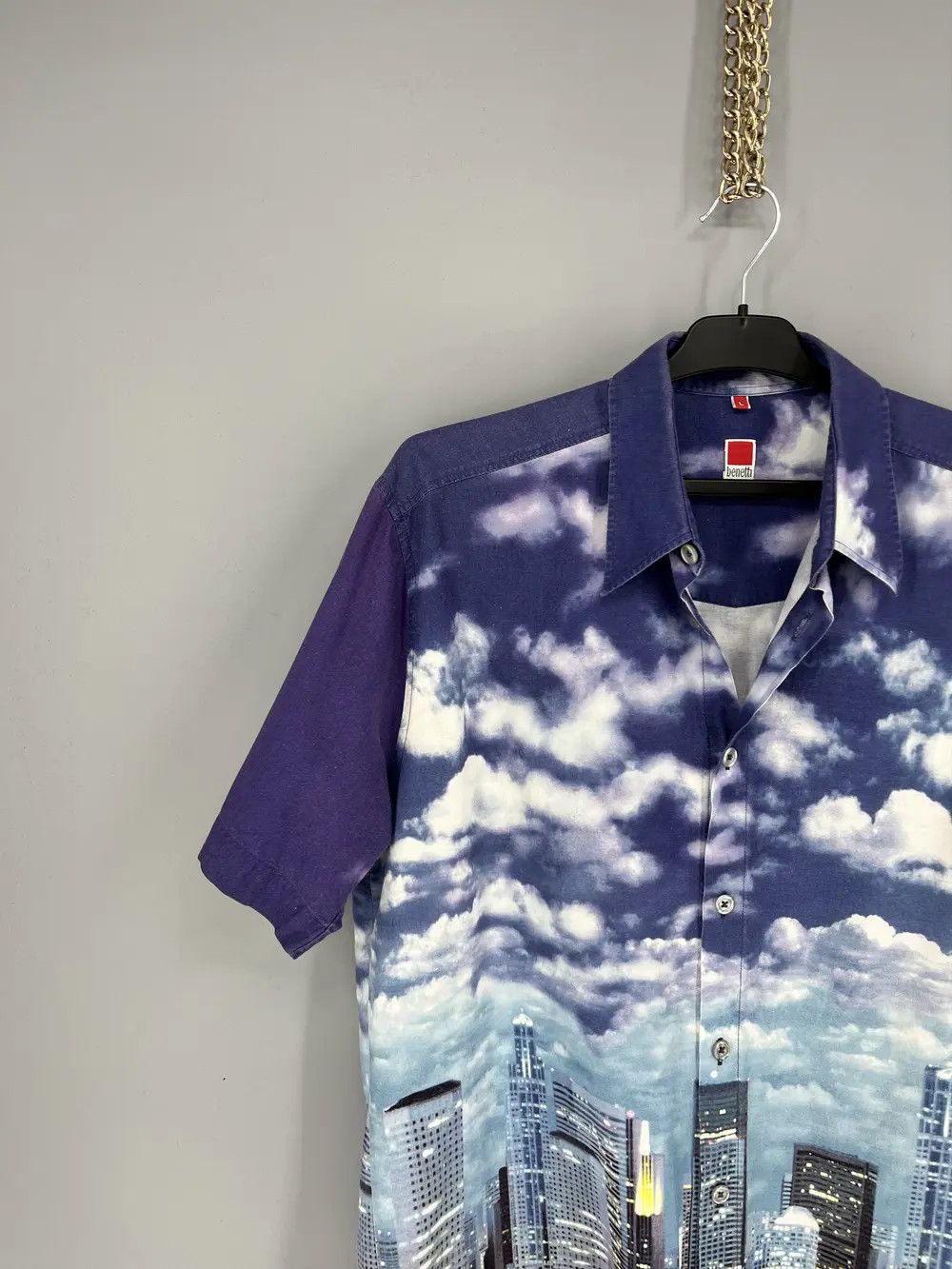 Other Vintage Benetti World Men’s Hawaiian Shirt City Scene Print Size US L / EU 52-54 / 3 - 4 Thumbnail