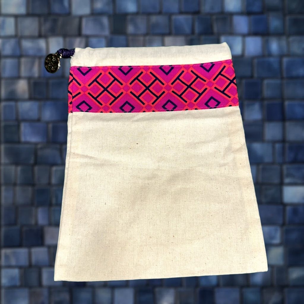 Tory Burch VINTAGE Tory Burch Dust Bag Pouch Canvas Geometric Gold Logo Charm Travel 8.5" x 6.5" Drawstring Womens Size ONE SIZE - 1 Thumbnail
