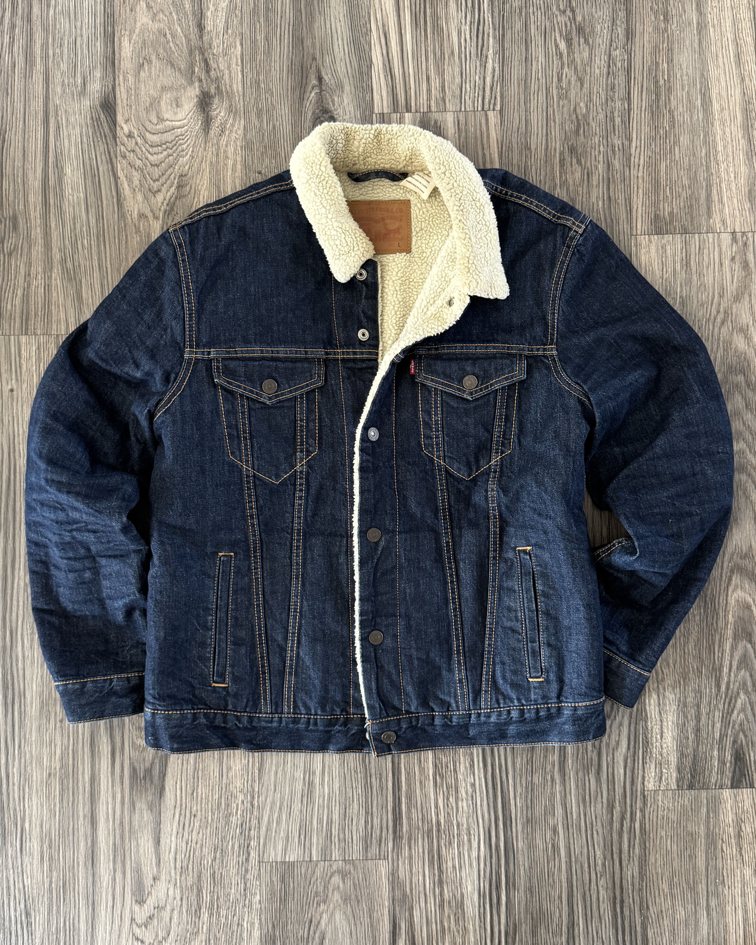 Levi's Levi Dark Washed Sherpa Denim Jacket Size US L / EU 52-54 / 3 - 1 Thumbnail