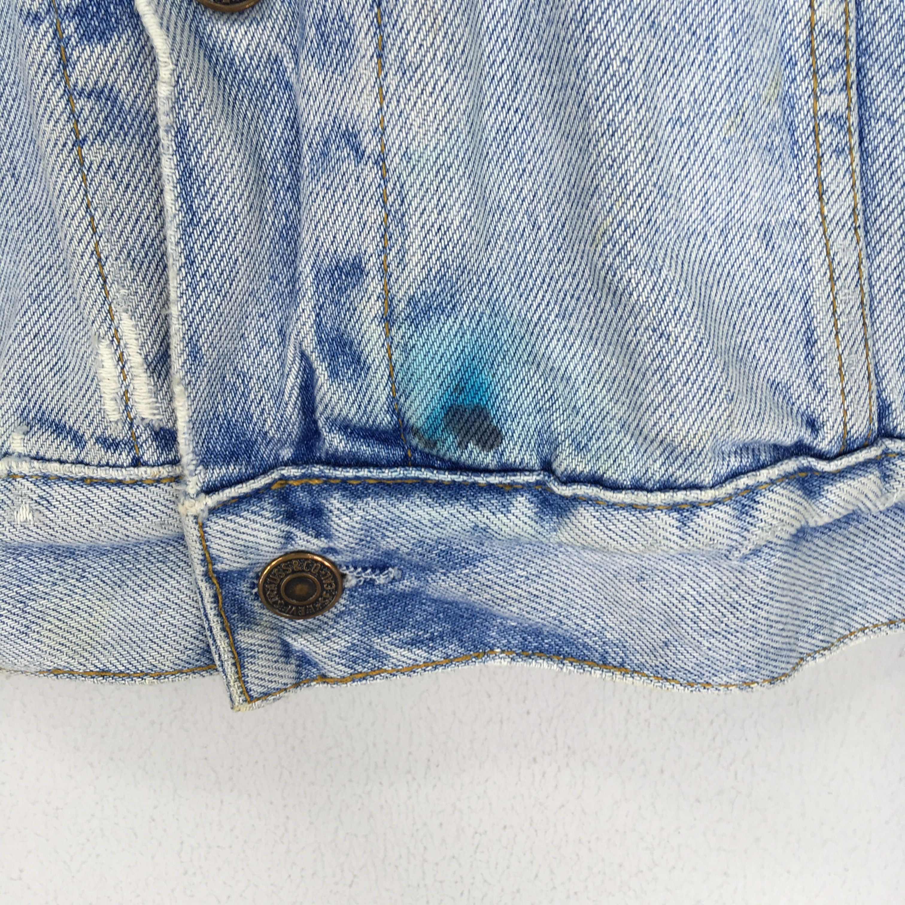 Levi's Vintage 90s Levi's Trucker Jacket Jeans Stone Wash Blue Size US L / EU 52-54 / 3 - 5 Thumbnail