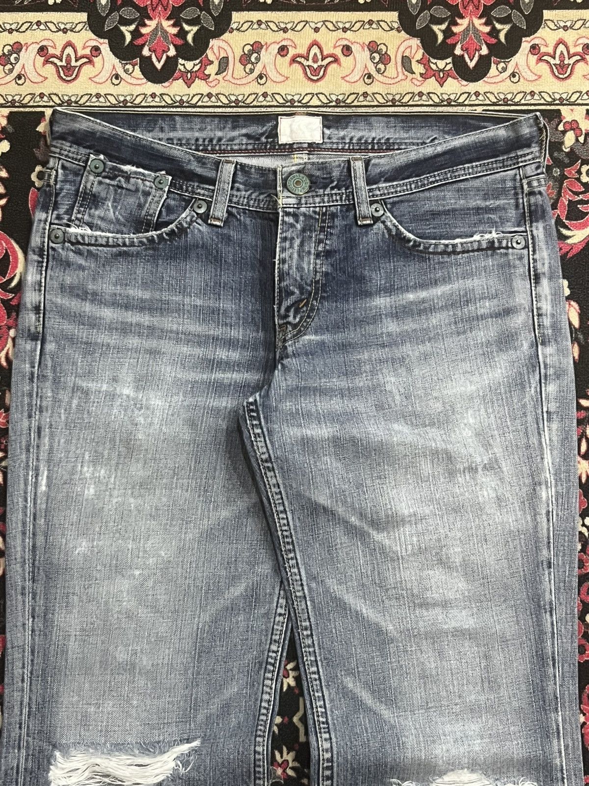 Levi's Vintage Y2K Levi’s Blue Washed Distressed Flare Jeans Size 32" / US 10 / IT 46 - 4 Thumbnail