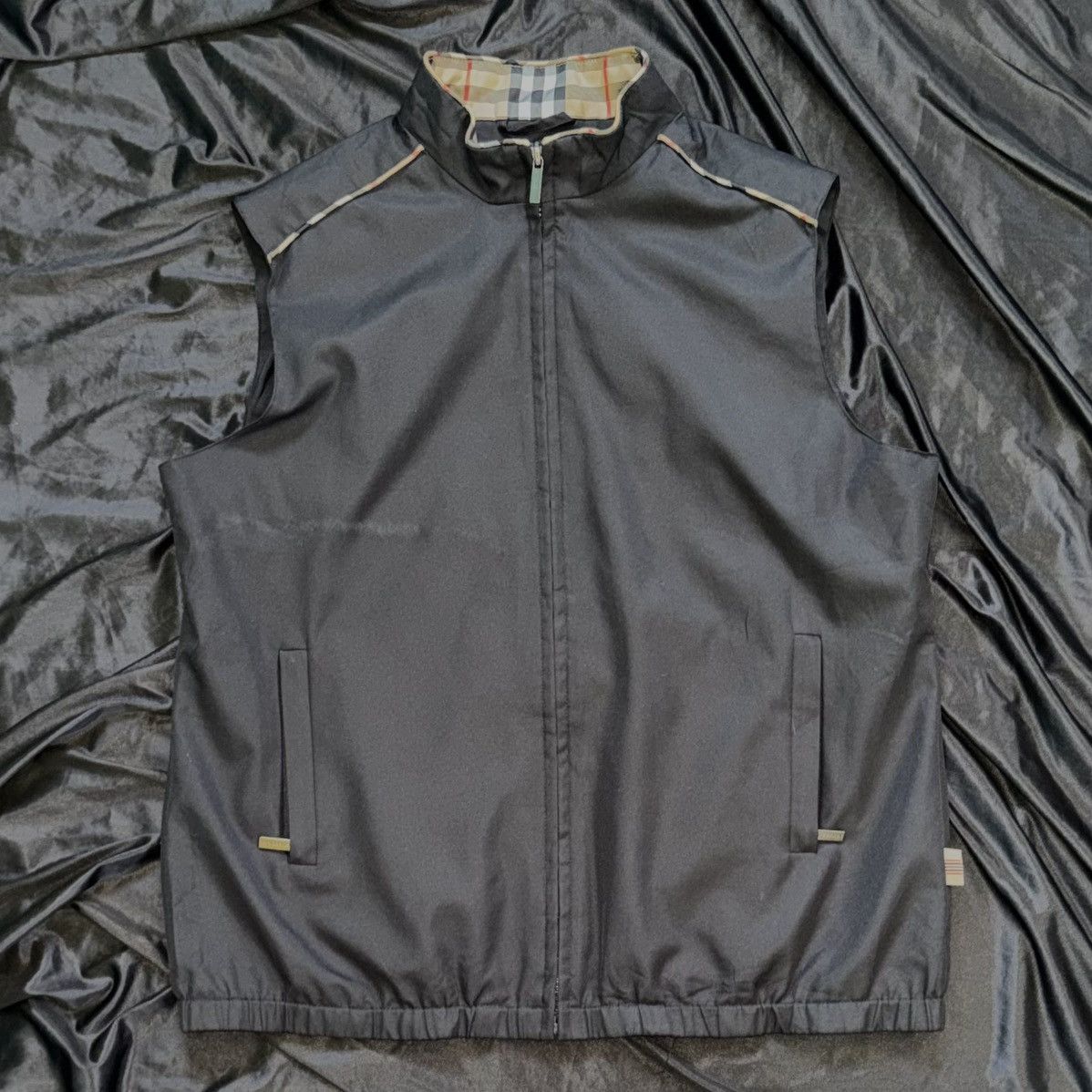 Burberry Burberry golf vest Size XL / US 12-14 / IT 48-50 - 1 Thumbnail