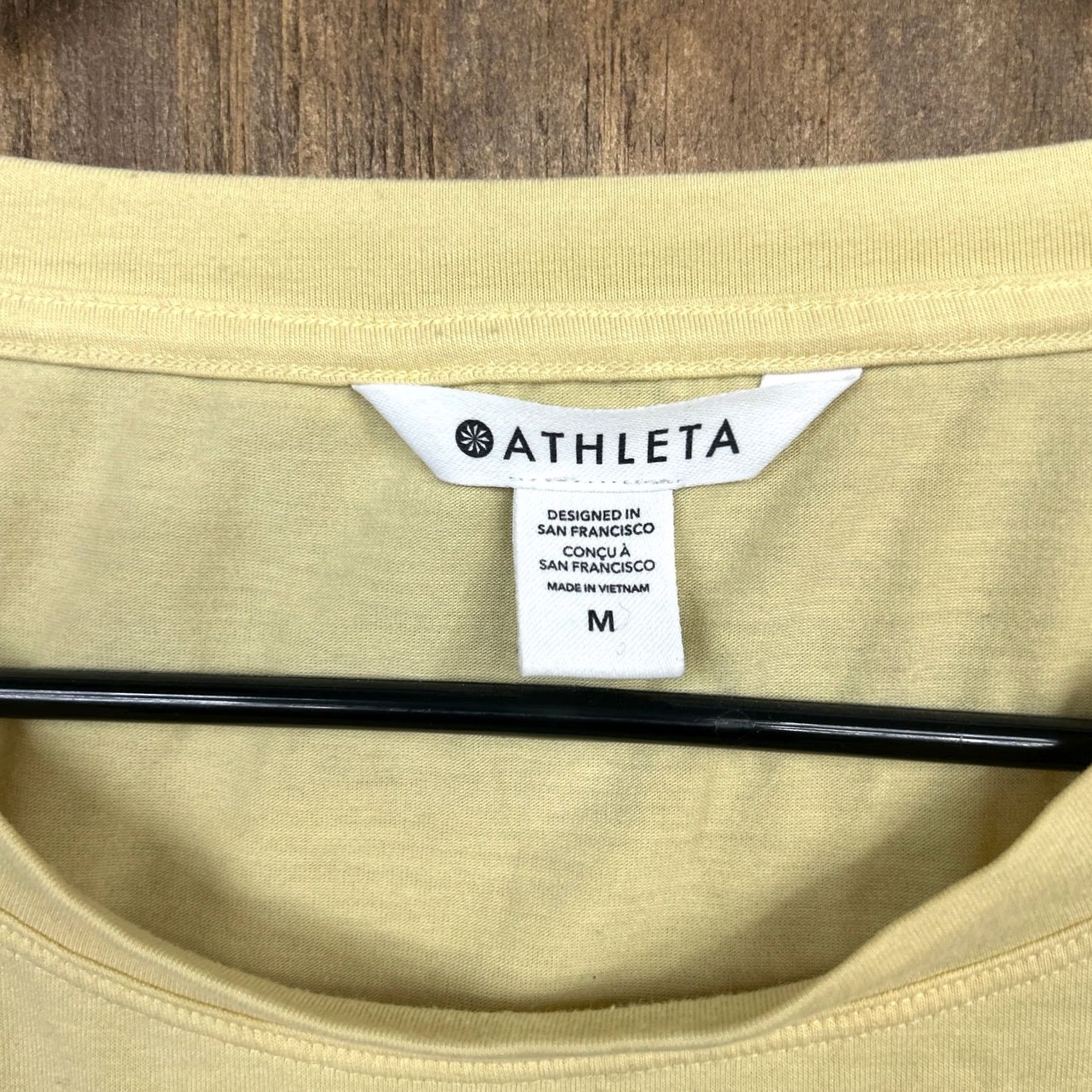Athleta Athleta Shirt Yellow Athletic T-Shirt Womens Sleeveless Loose Fit Tank Tunic M Size M / US 6-8 / IT 42-44 - 4 Thumbnail
