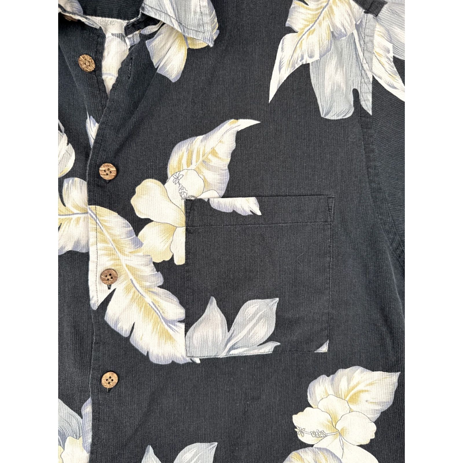 Vintage Caribbean Shirt Men Large Black Floral Silk Cotton Blend Hawaiian Button-Up Size US L / EU 52-54 / 3 - 6 Thumbnail