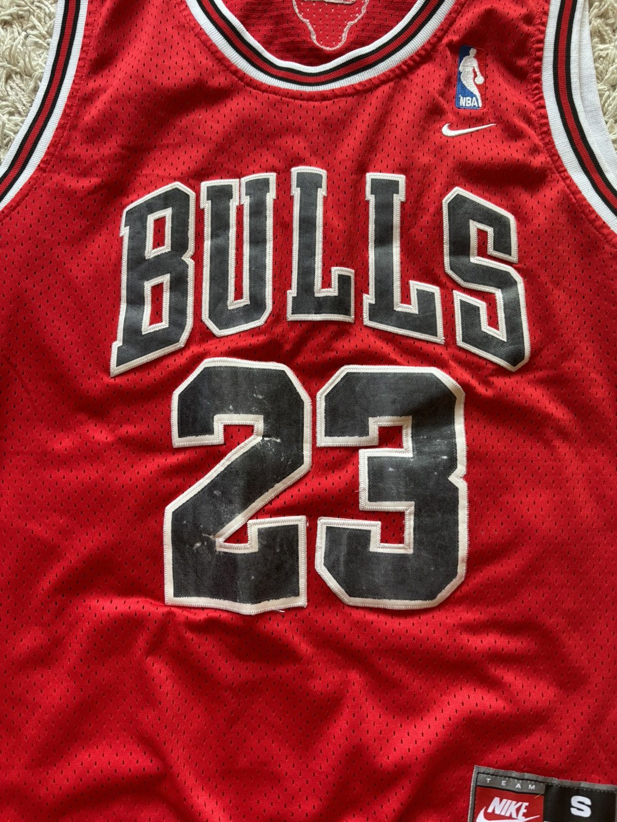 NBA × Nike × Vintage Vintage Streetwear Basketball Jersey Chicago Bulls Jordan 23 Size US S / EU 44-46 / 1 - 4 Thumbnail