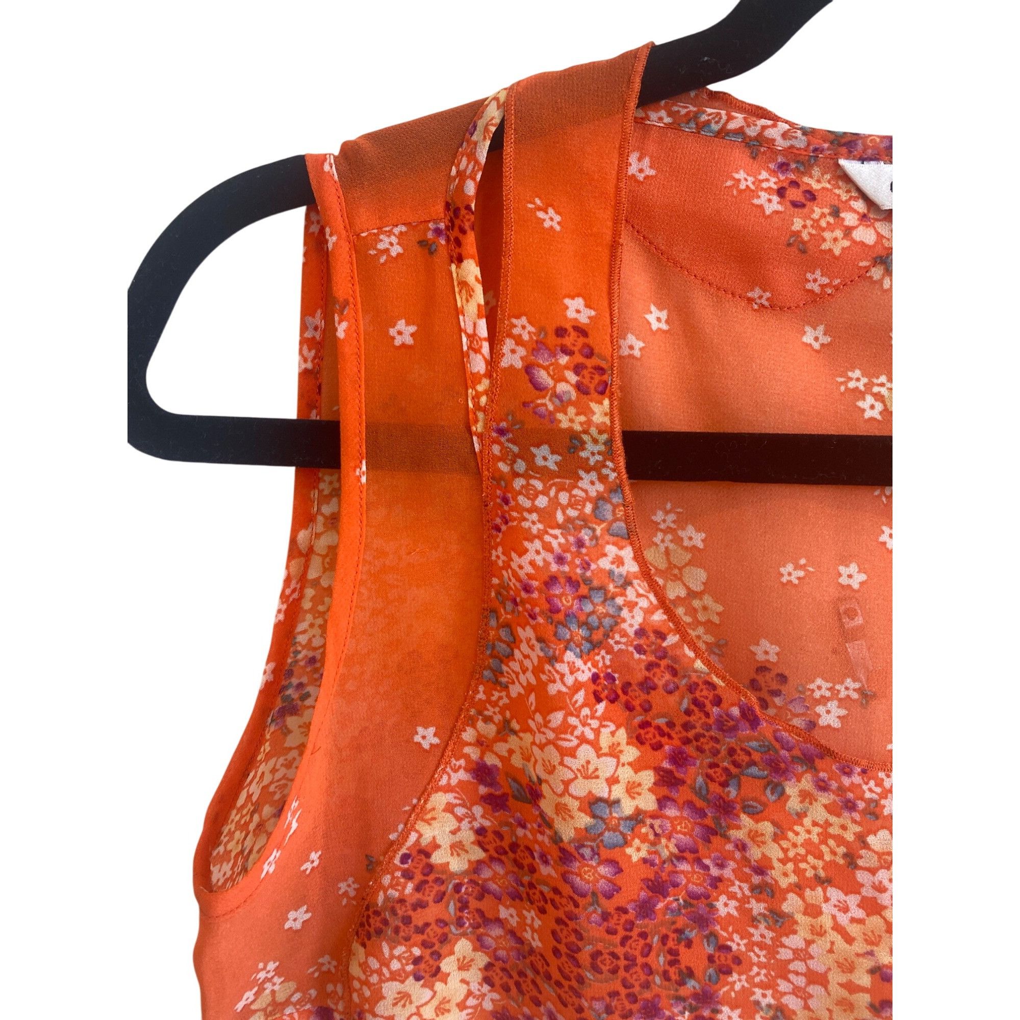 Designer Bundle of 3 Cabi XS sleeveless summer tops blouse Size XS / US 0-2 / IT 36-38 - 9 Thumbnail