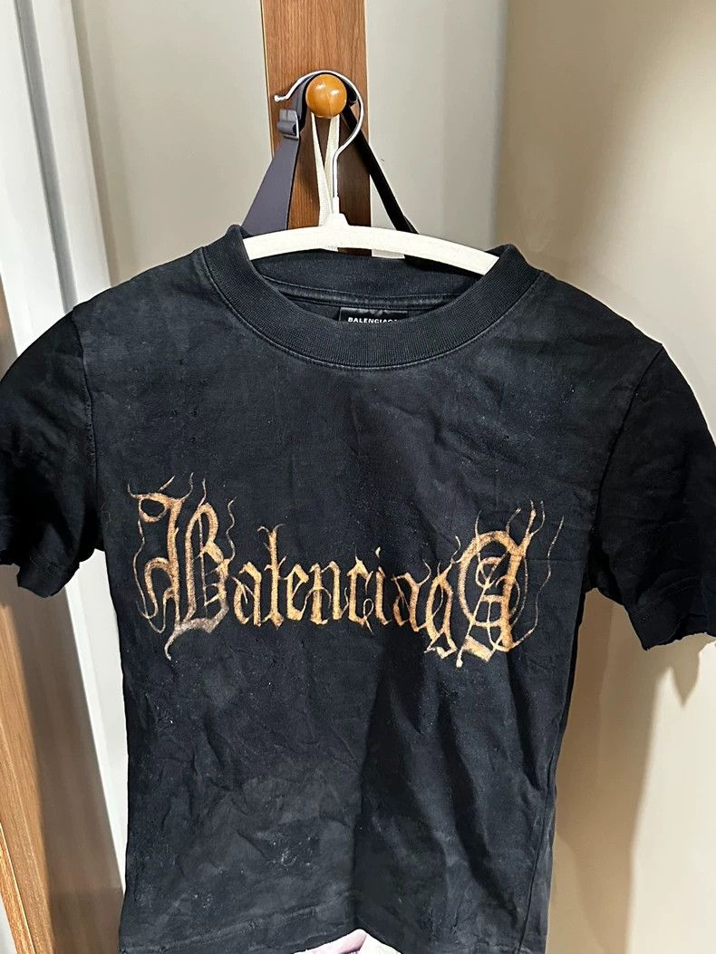 Balenciaga Balenciaga Sanskrit Short Sleeve M Size Size US M / EU 48-50 / 2 - 1 Thumbnail