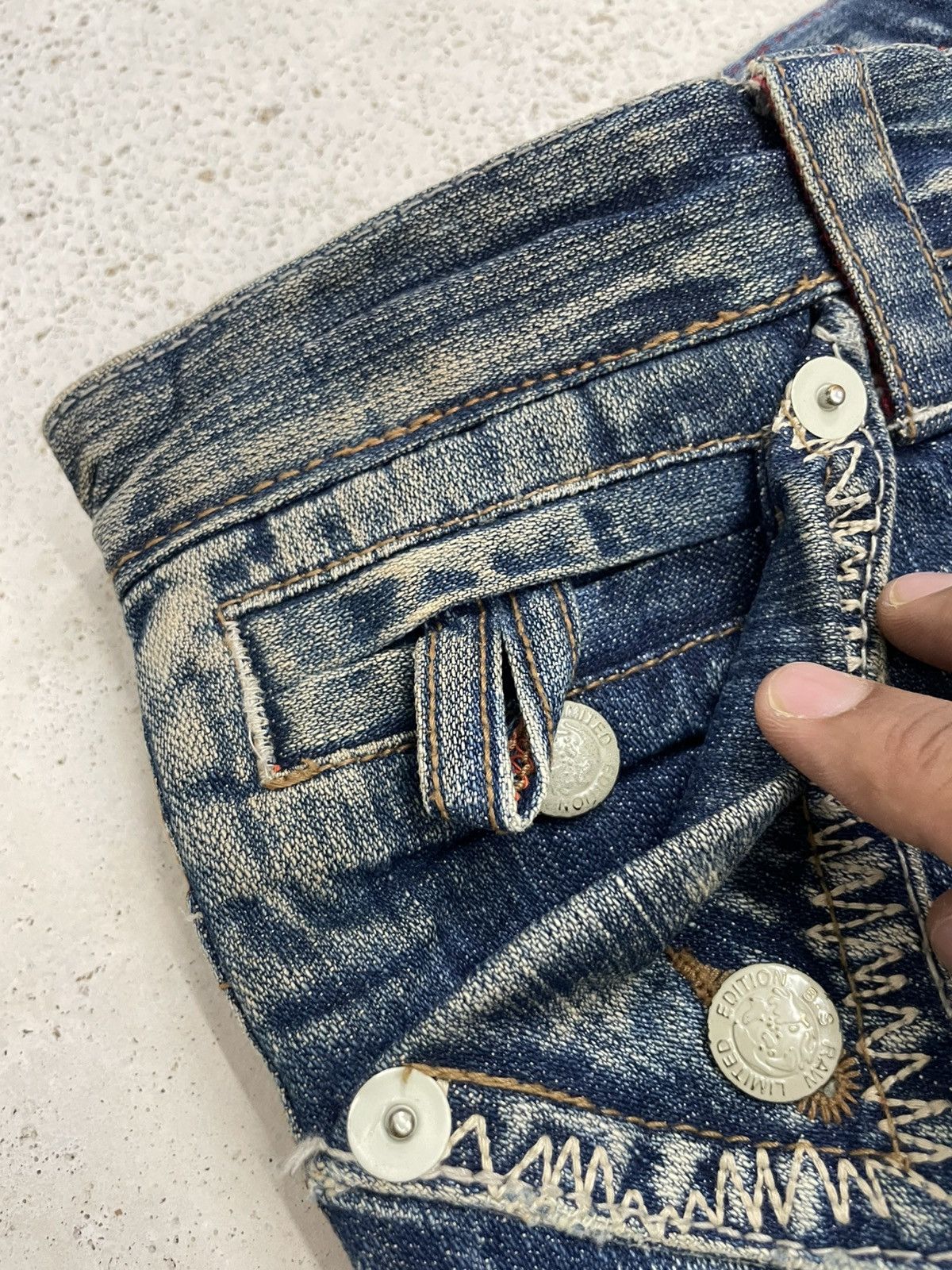 If Six Was Nine Raw Muddy Lightning Whisker Hard Stiching Buckle Back Denim Size US 30 / EU 46 - 11 Thumbnail