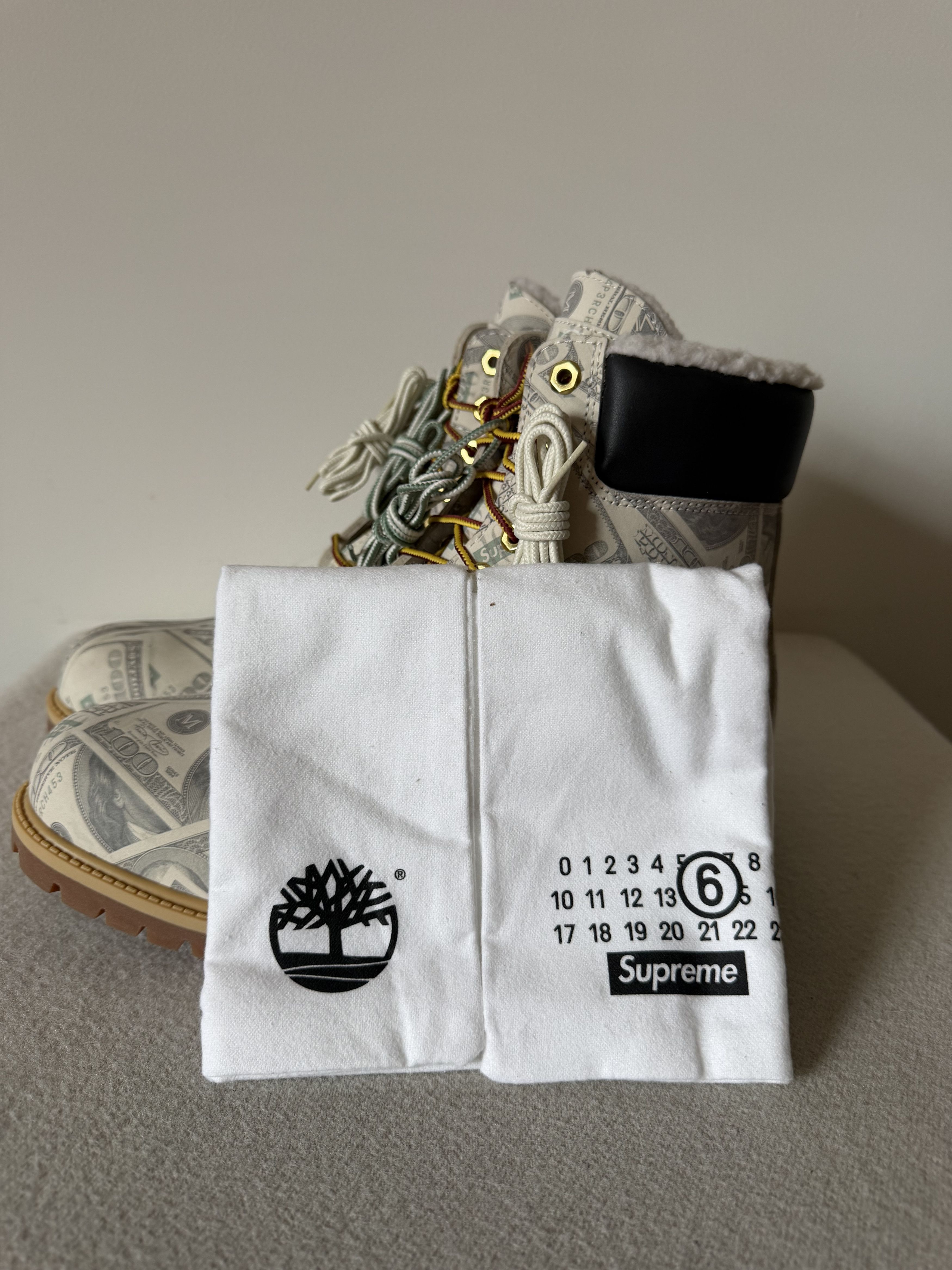 Supreme × Timberland Supreme MM6 Maison Marigela Timberland 6" Boots Money Size US 11 / EU 44 - 7 Thumbnail
