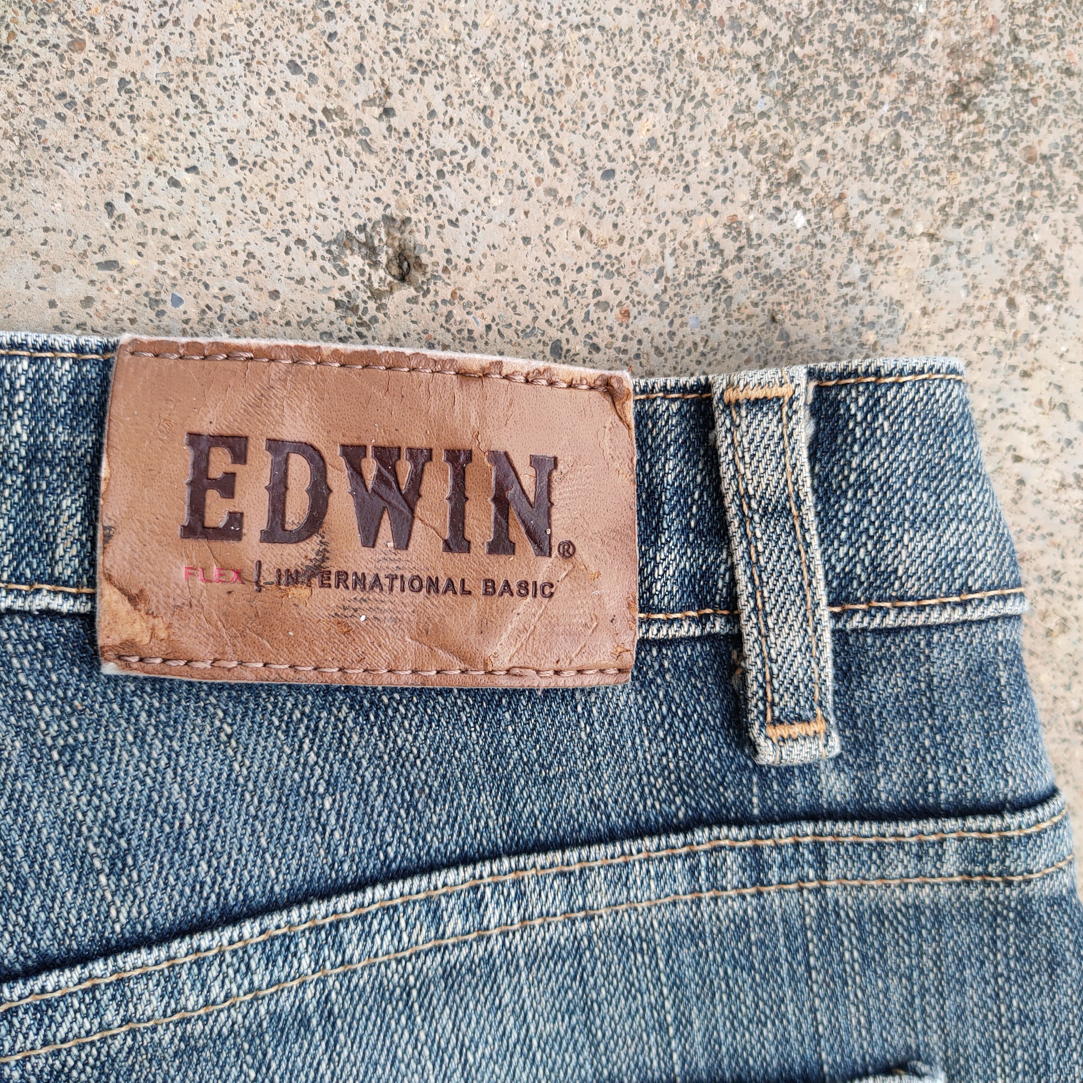 Edwin × Jean × Vintage VINTAGE MISS EDWIN WOMEN BOOTCUT FADED JEANS DENIM PANTS Size US 29 - 13 Thumbnail