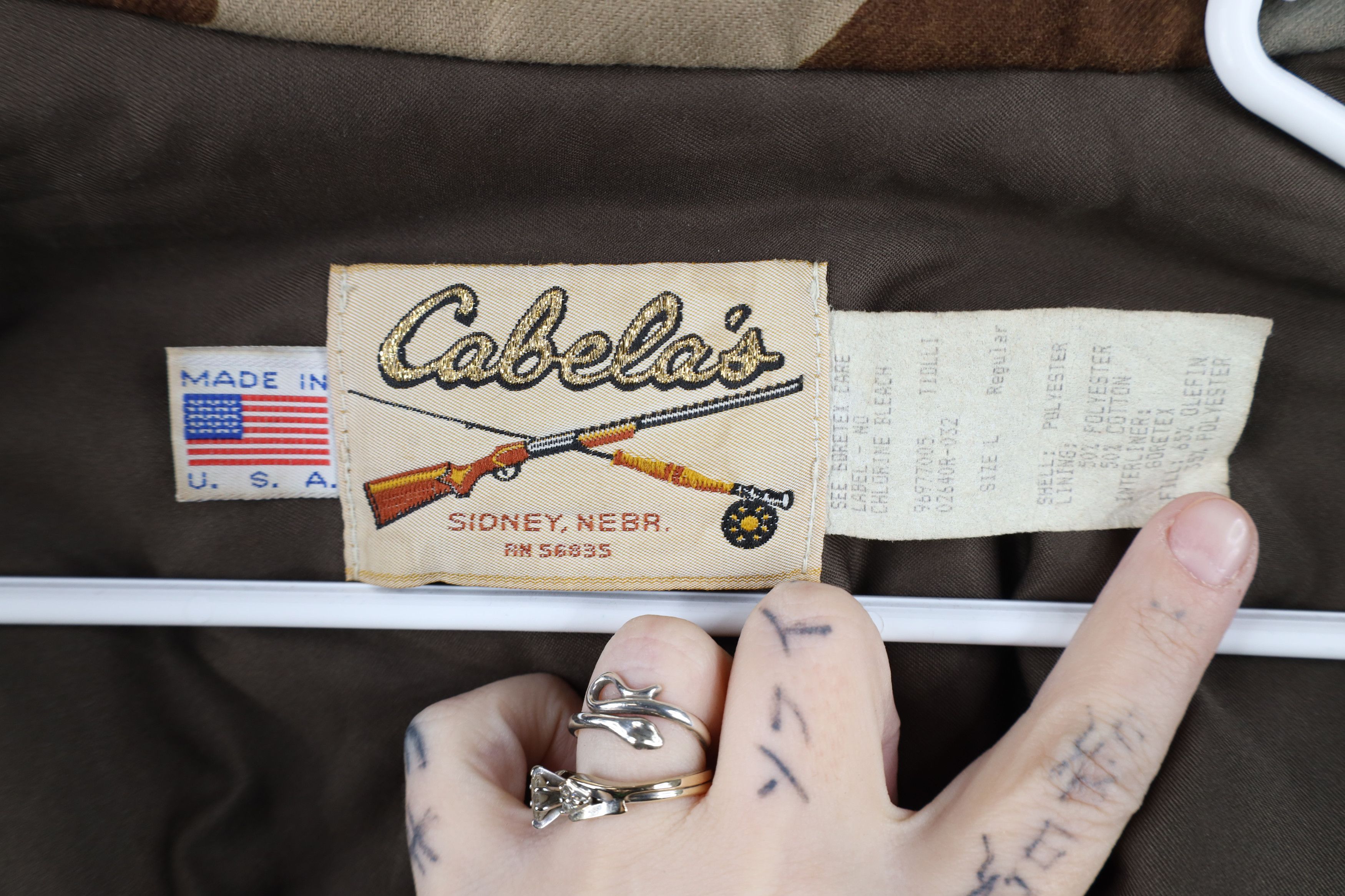 Cabelas Vintage 90s Cabelas Waterproof Goretex Camouflage Jacket USA Size US L / EU 52-54 / 3 - 13 Thumbnail