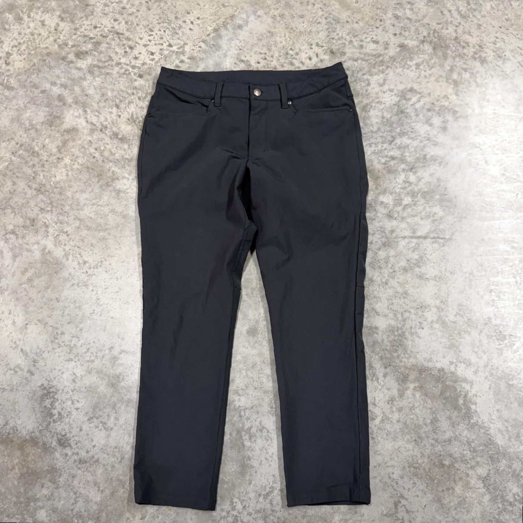Lululemon Lululemon Pants Mens 31 x 27 Chino Tech Warpstreme Office Golf Slim Flat Front Pockets Gray Tight Tapered Casual Zip Size US 31 - 2 Thumbnail