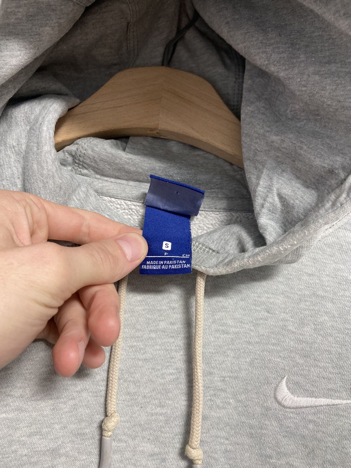 Vintage Nike Vintage Hoodie Rare 90’s hype style y2k Size US S / EU 44-46 / 1 - 7 Thumbnail
