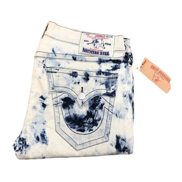 True Religion EXTREMELY RARE MISSPRINTED True Religion Jeans Size 38 Upsid Size US 38 / EU 54 - 4 Thumbnail