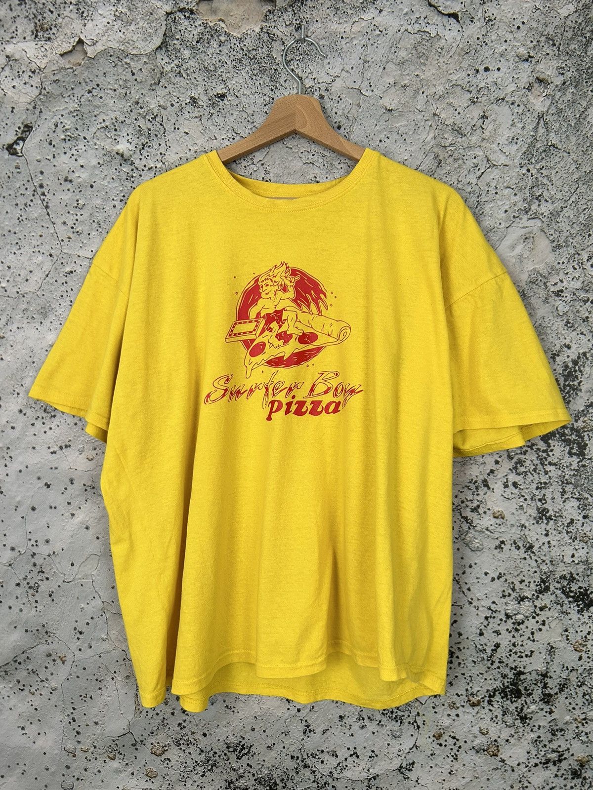 Other Vintage Surfer Pizza Boy Graphic Tee Skateboards Rare Size US XXL / EU 58 / 5 - 1 Thumbnail