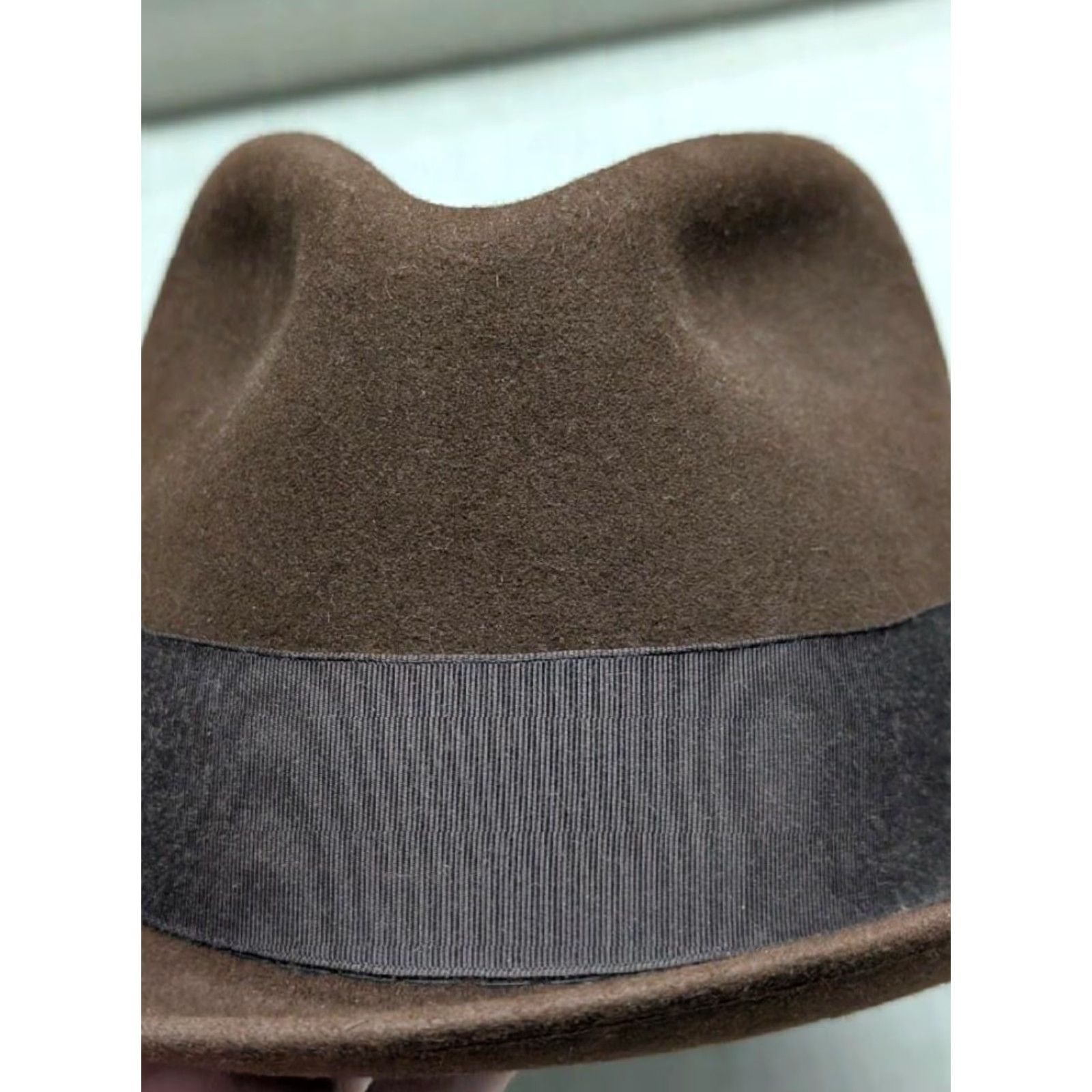 Avenue VINTAGE Dobbs Fedora Hat 7-3/8 Brown Fur Felted 1950s beaver? MEN Adult 7 3/8 Brown Fur Felted Fedora 1950s theme Mens Size ONE SIZE - 6 Thumbnail