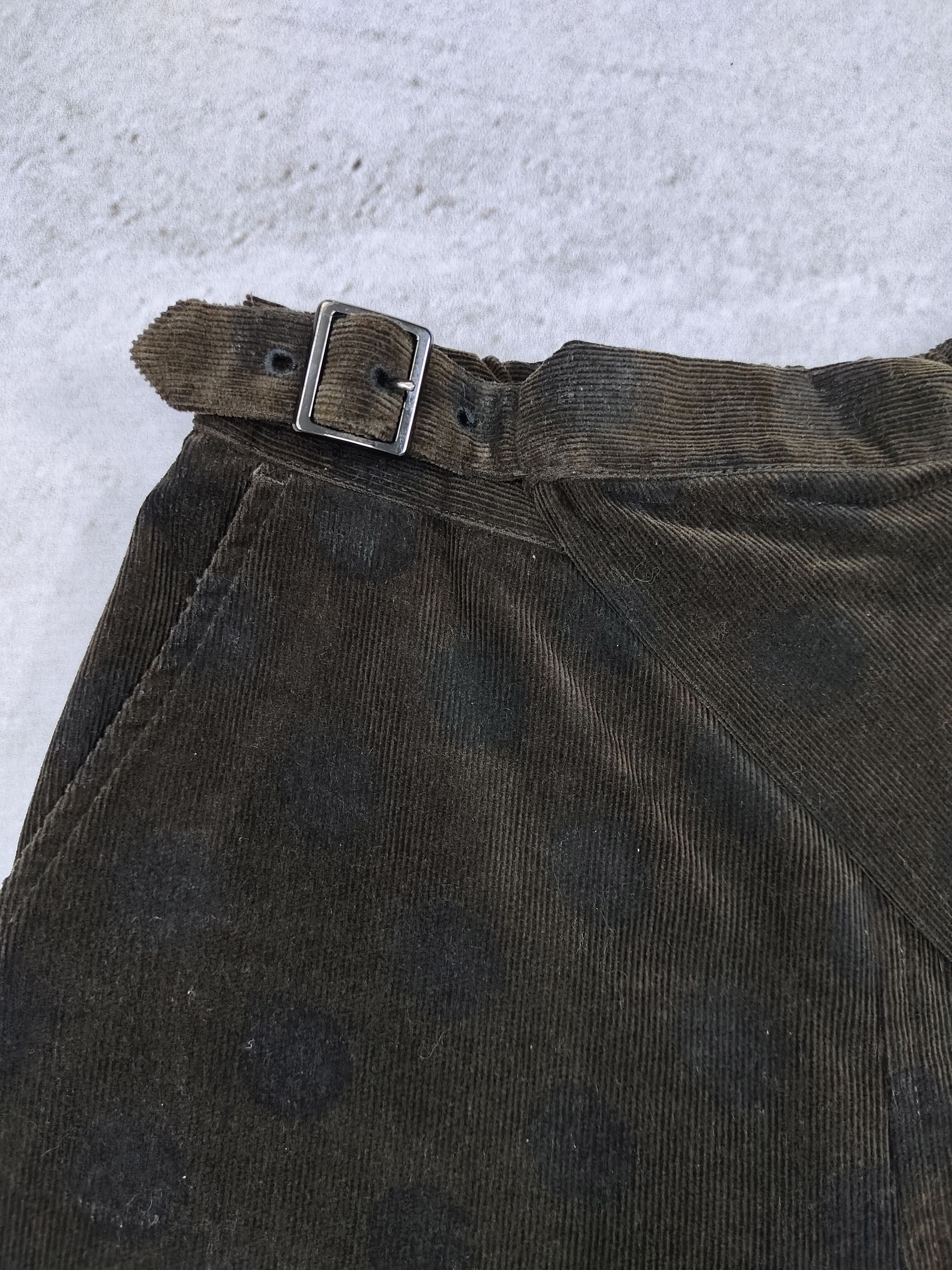 gomme Gomme🇯🇵 Asymmetric Wrap Corduroy Polkadot Culotte Short Size 30" / US 8 / IT 44 - 4 Thumbnail