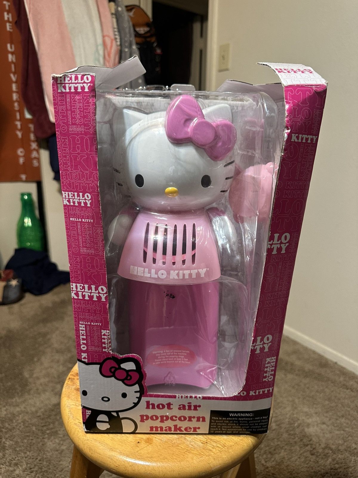 Other Vintage Hello Kitty Hot air popcorn maker 2012 Size US L / EU 52-54 / 3 - 1 Thumbnail