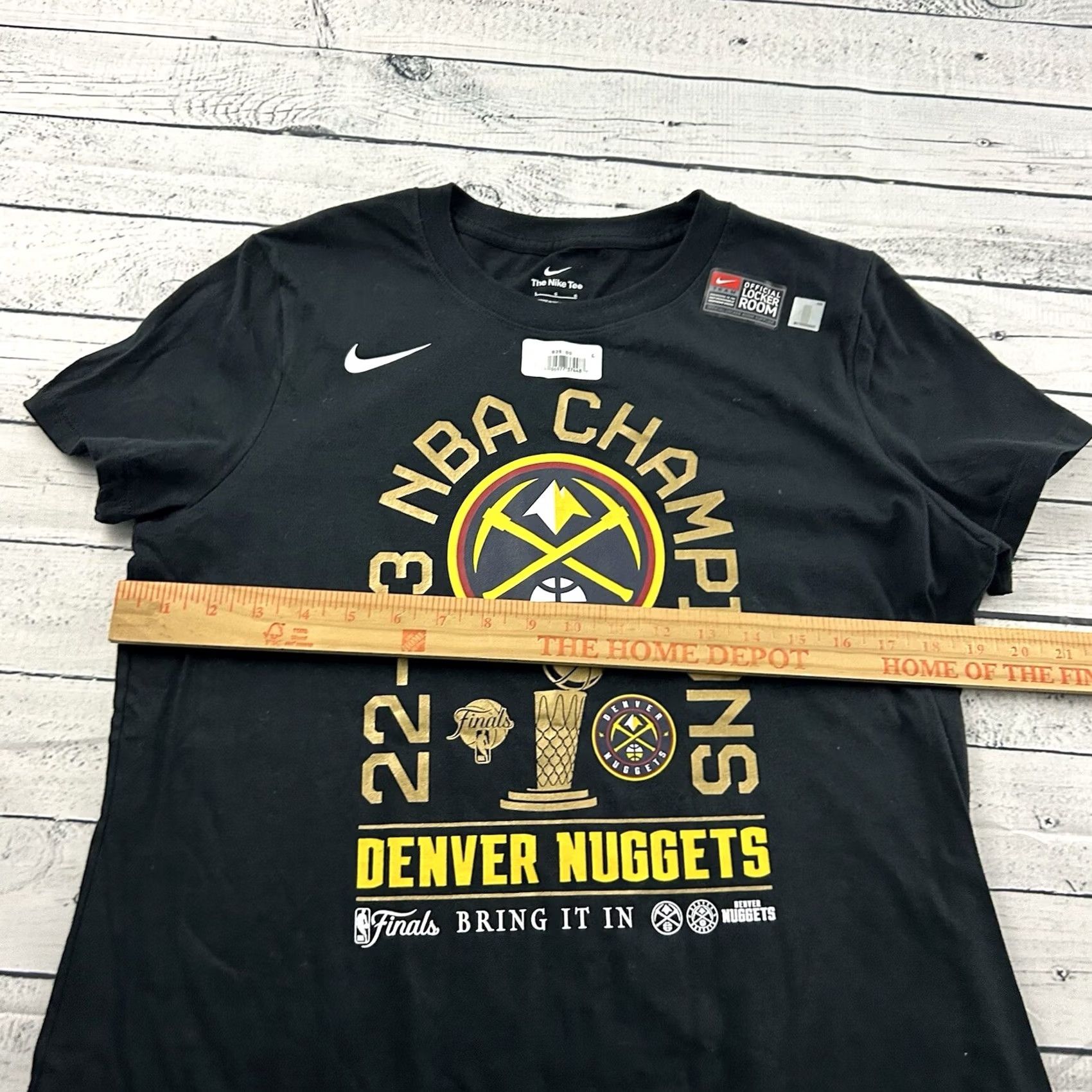 Nike NEW Nike Denver Nuggets NBA Champs Short Sleeve Shirt Womens Large Black 5 Size L / US 10 / IT 46 - 6 Thumbnail