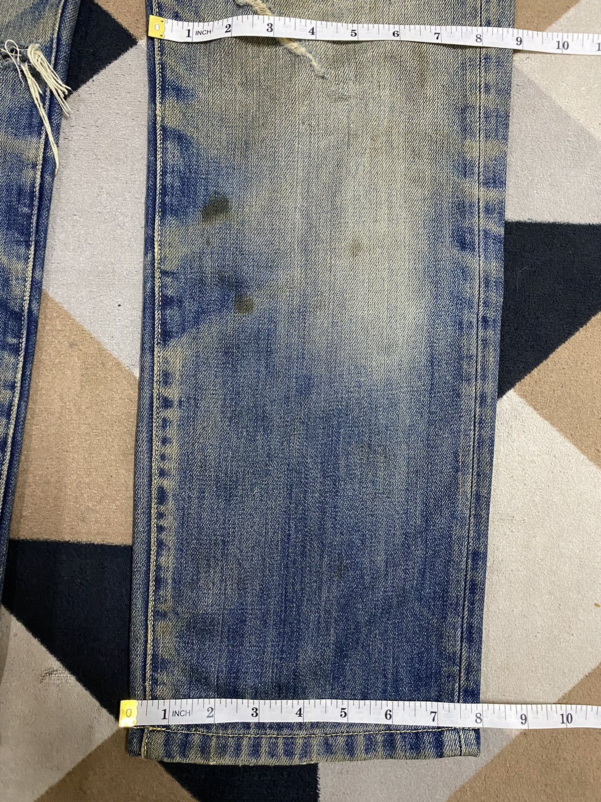 Japanese Brand Vintage Uniqlo Mud Wash Distressed Loose Jeans Size US 32 / EU 48 - 13 Thumbnail