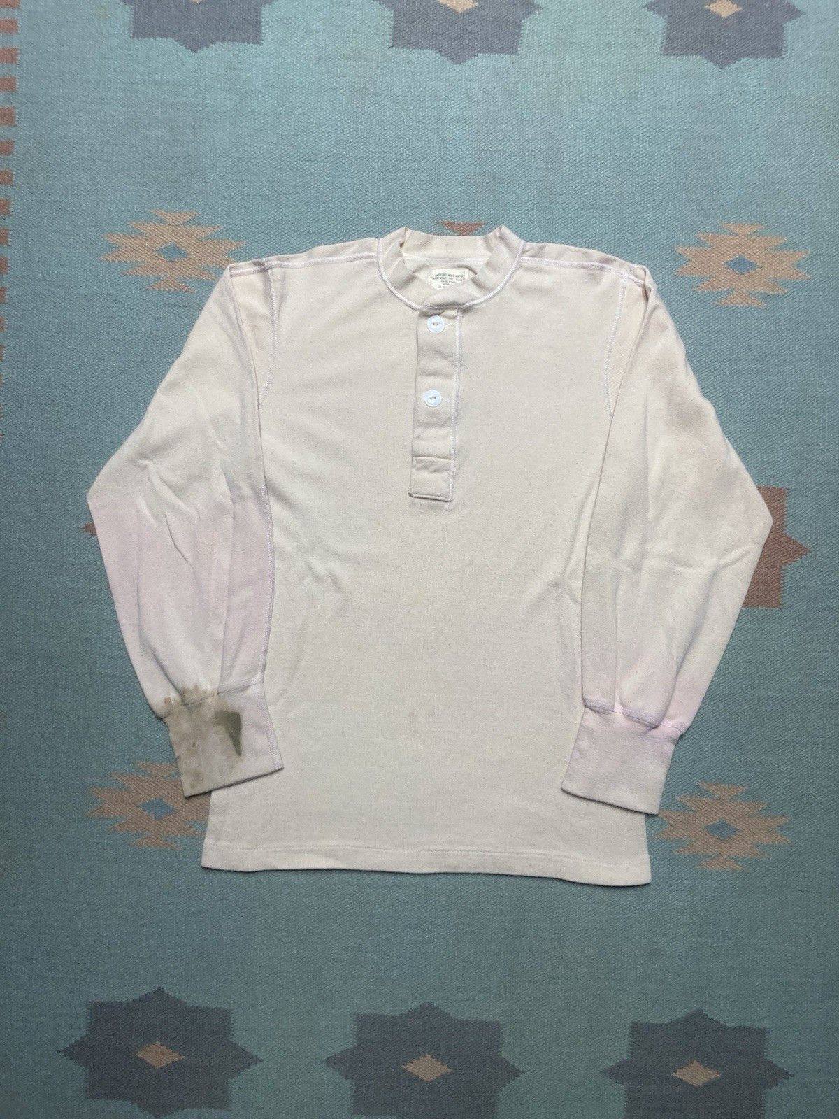 Vintage Military henley shirt wool blend undershirt Vietnam 1970 med Size US M / EU 48-50 / 2 - 1 Thumbnail