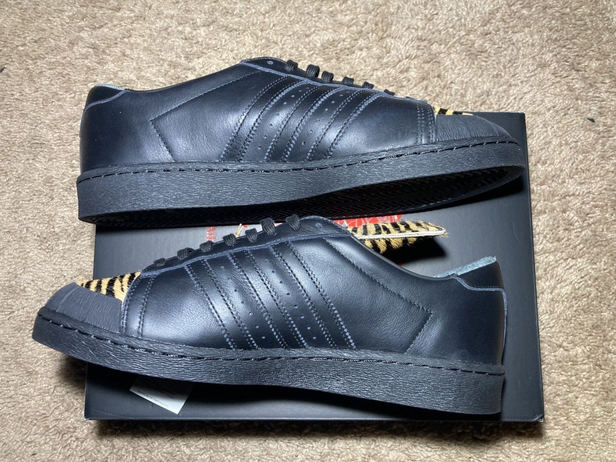 Adidas × Willy Chavarria New SS25 Willy Chavarria Adidas Jabbar Low Black Tiger 2025 Size US 10 / EU 43 - 9 Thumbnail