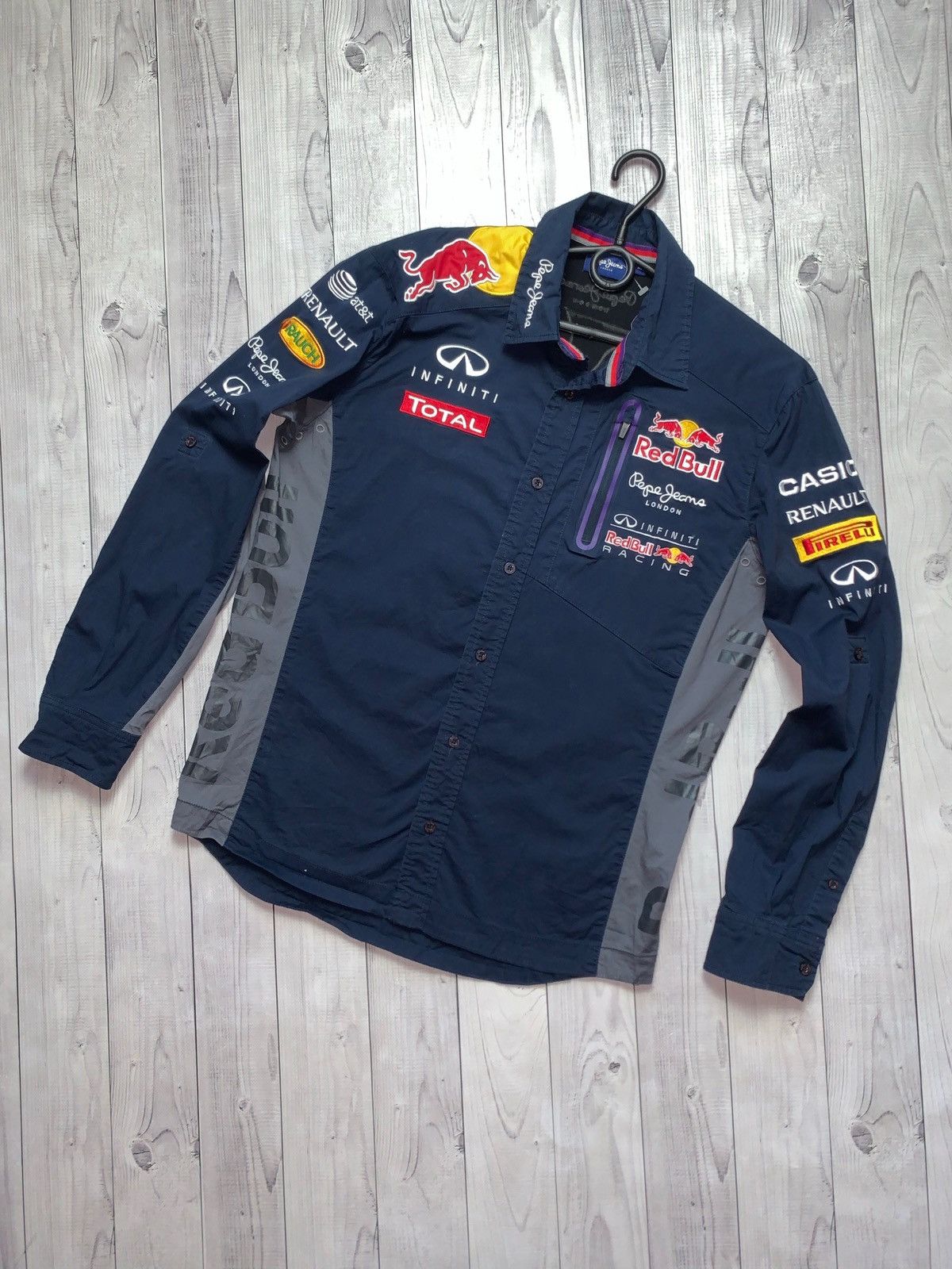 Red Bull Red bull Infiniti racing shirt Pepe jeans size M Size US M / EU 48-50 / 2 - 2 Thumbnail